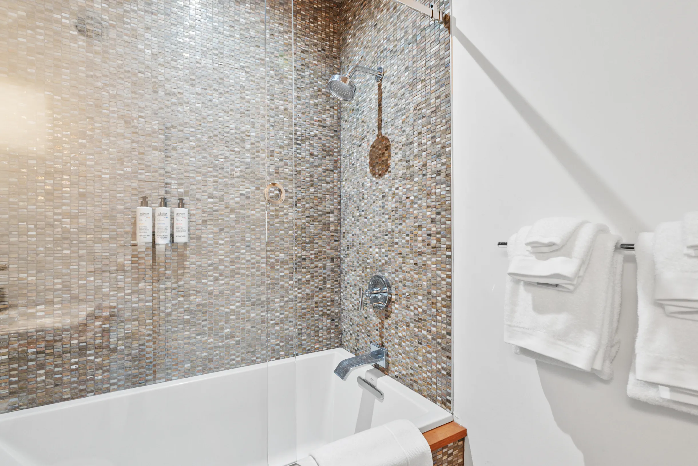 Wander Hillsdale Lakeside #27