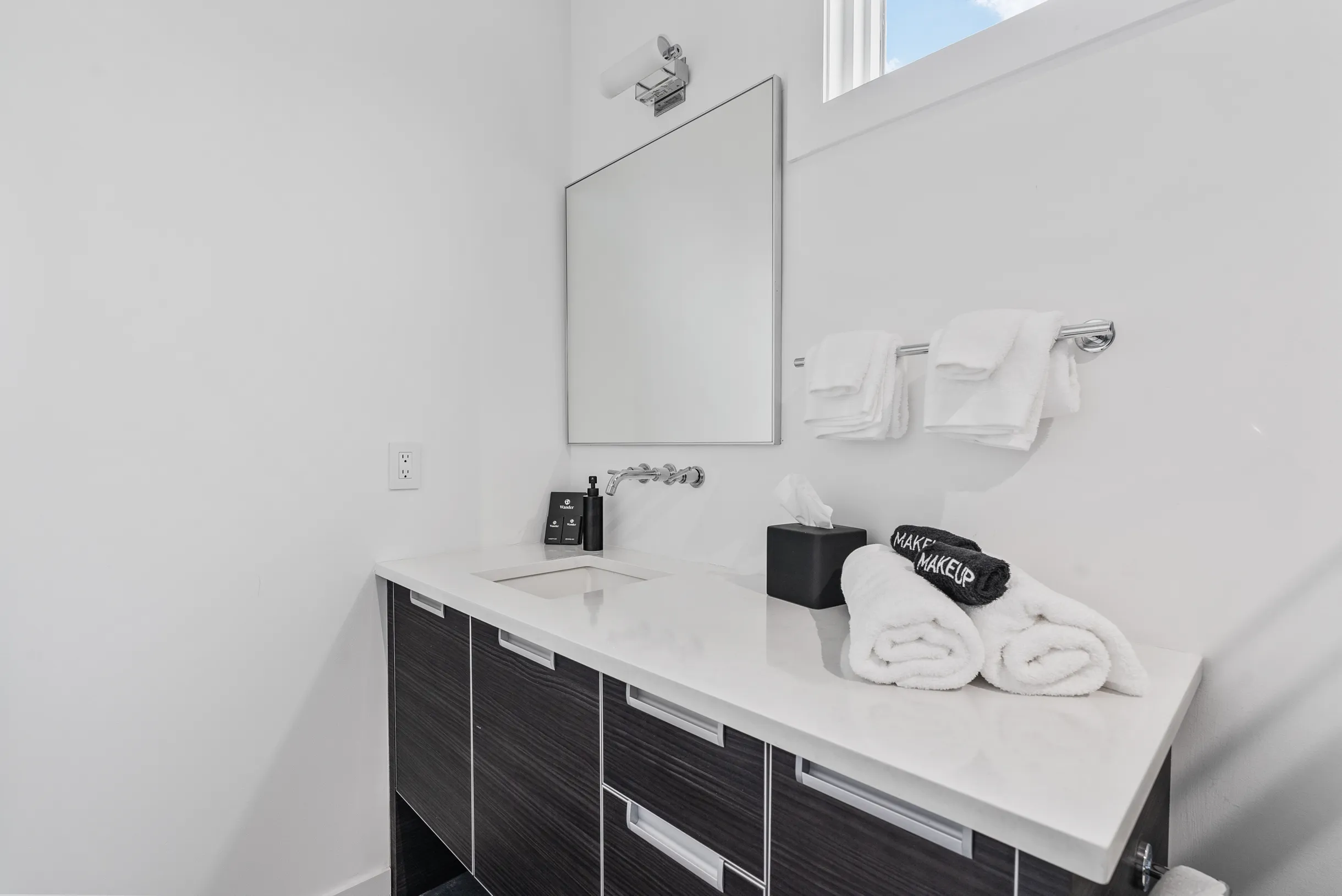 Wander Hillsdale Lakeside #41