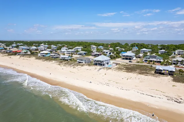 Wander St. George Island