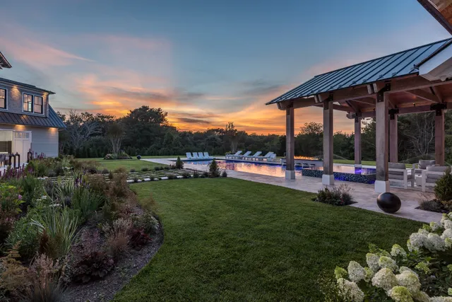 Wander Hampton Vineyard