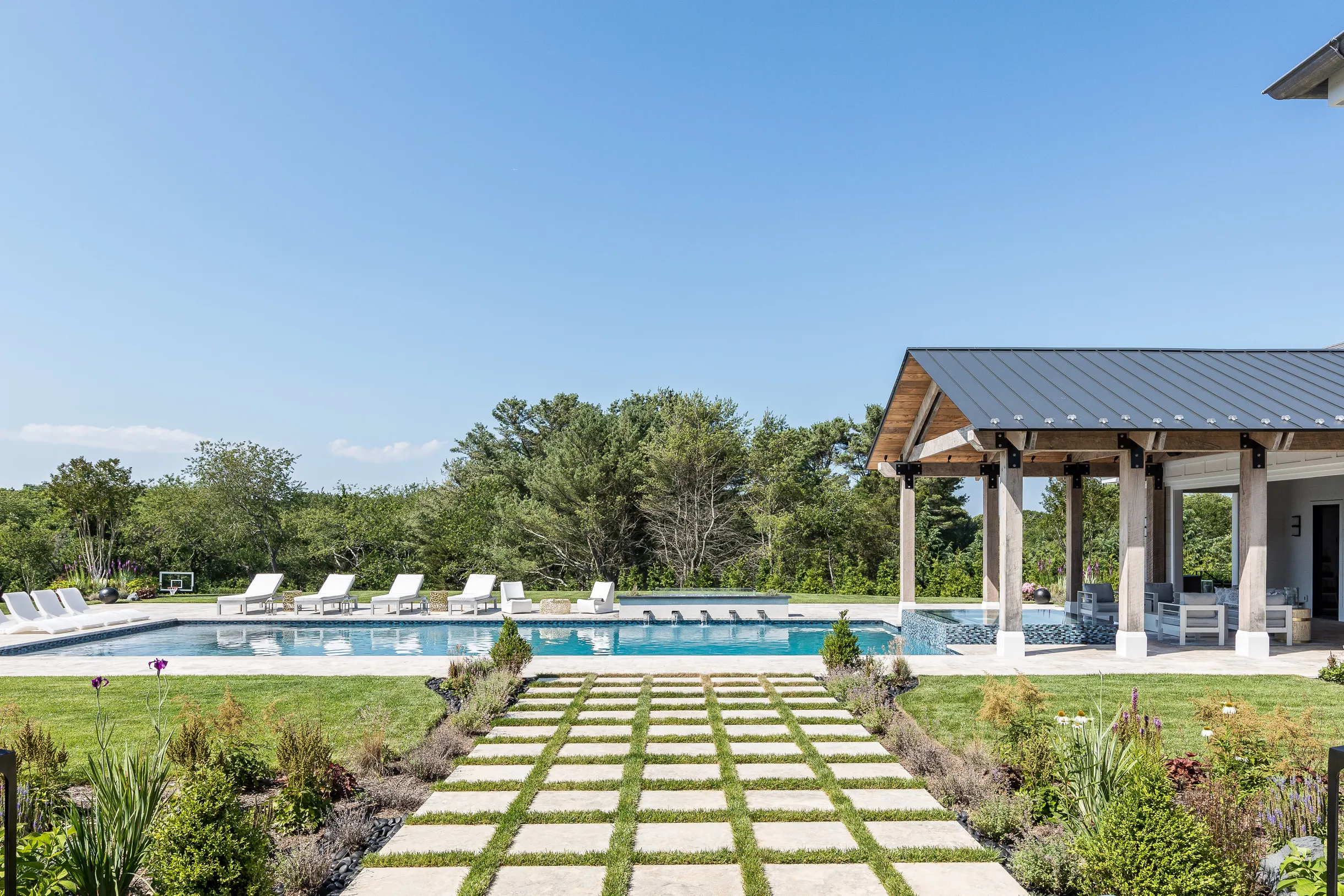 Wander Hampton Vineyard #80