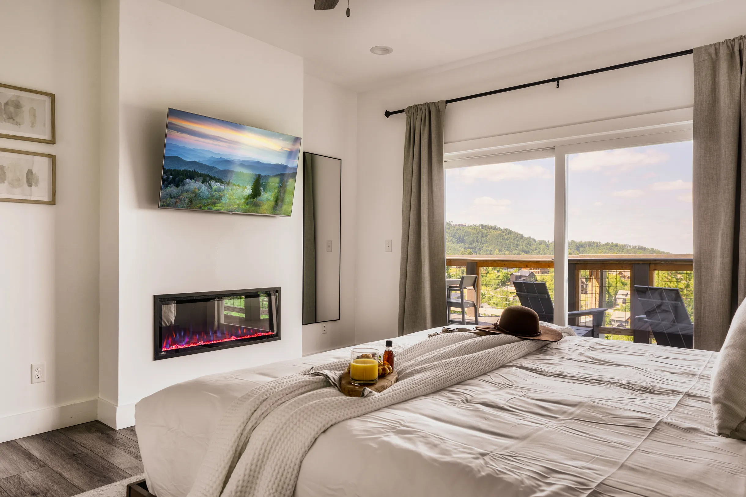 Wander Smoky Ridge #50