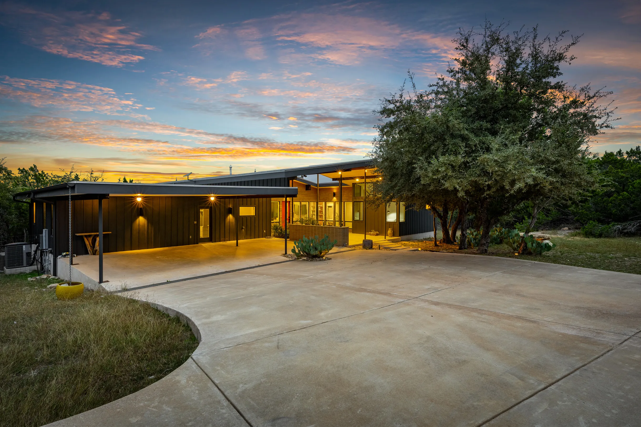 Wander Dripping Springs #44