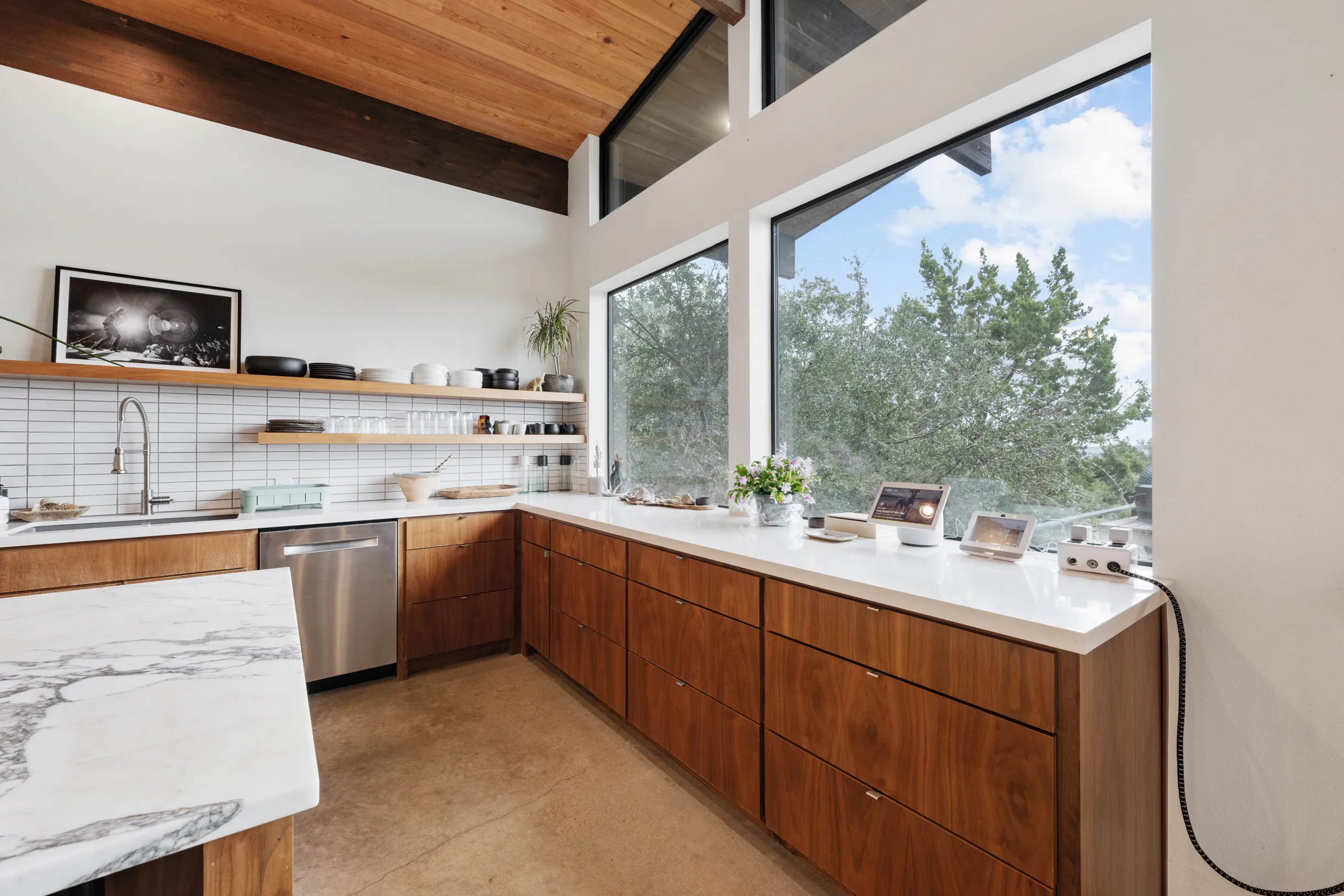 Wander Dripping Springs #85