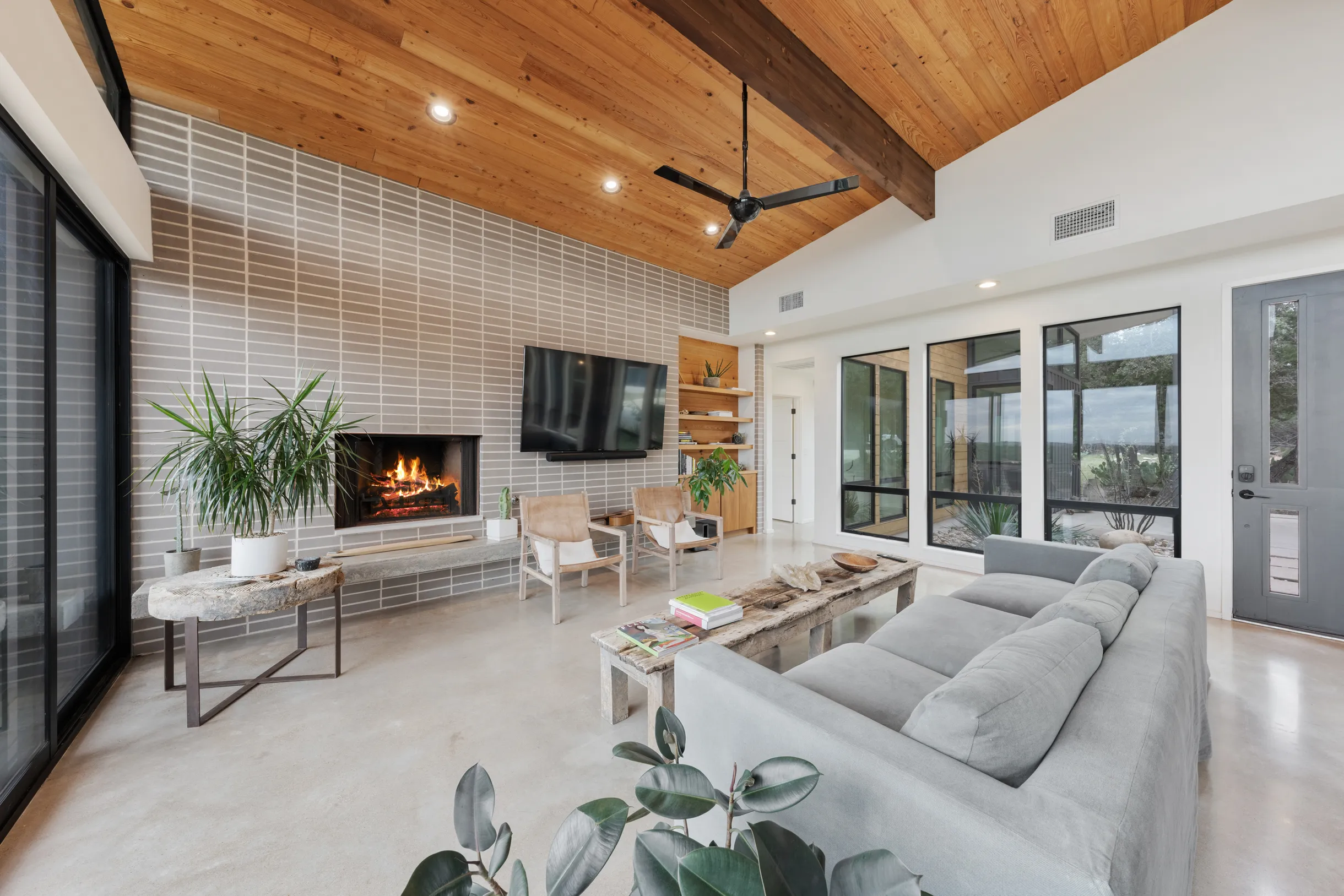 Wander Dripping Springs #41