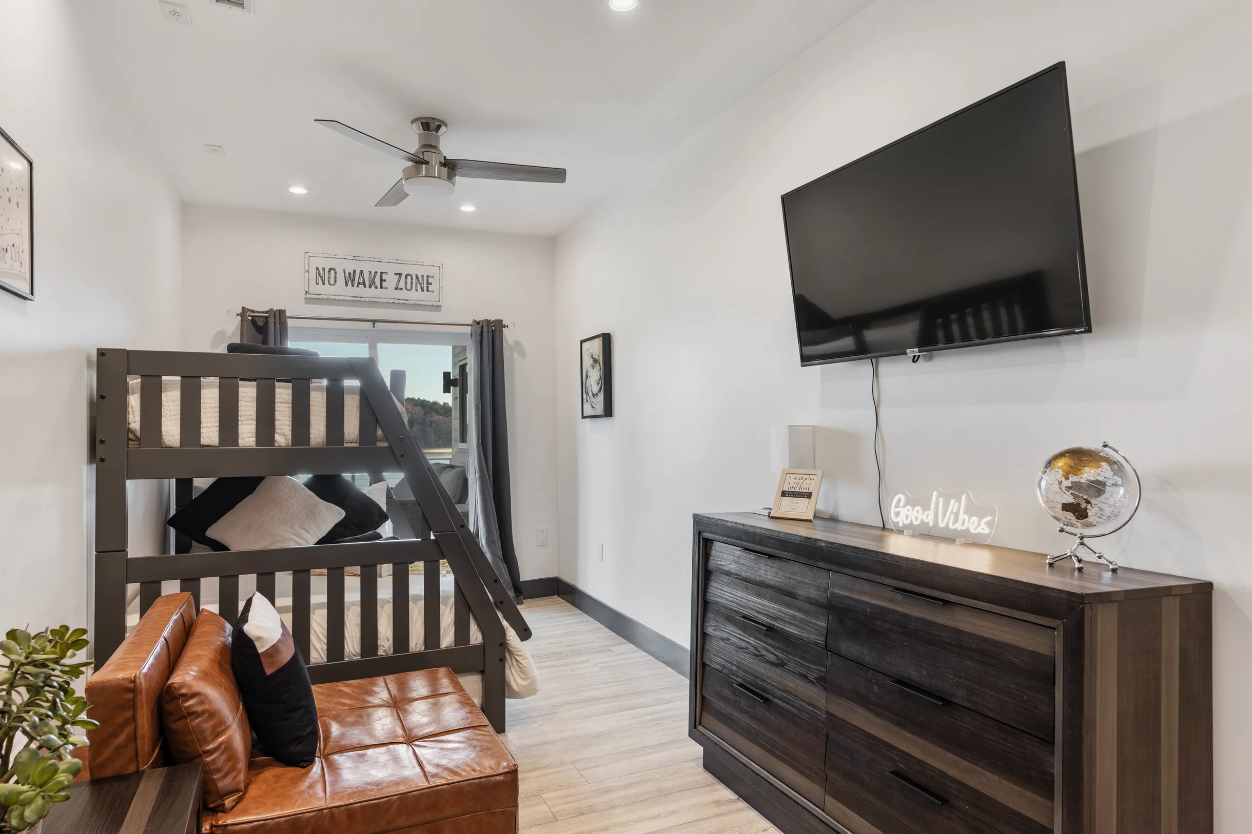 Wander Lake Norman Shores #16