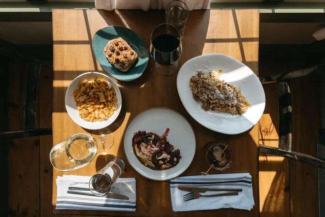 Aster & Rose Restaurant