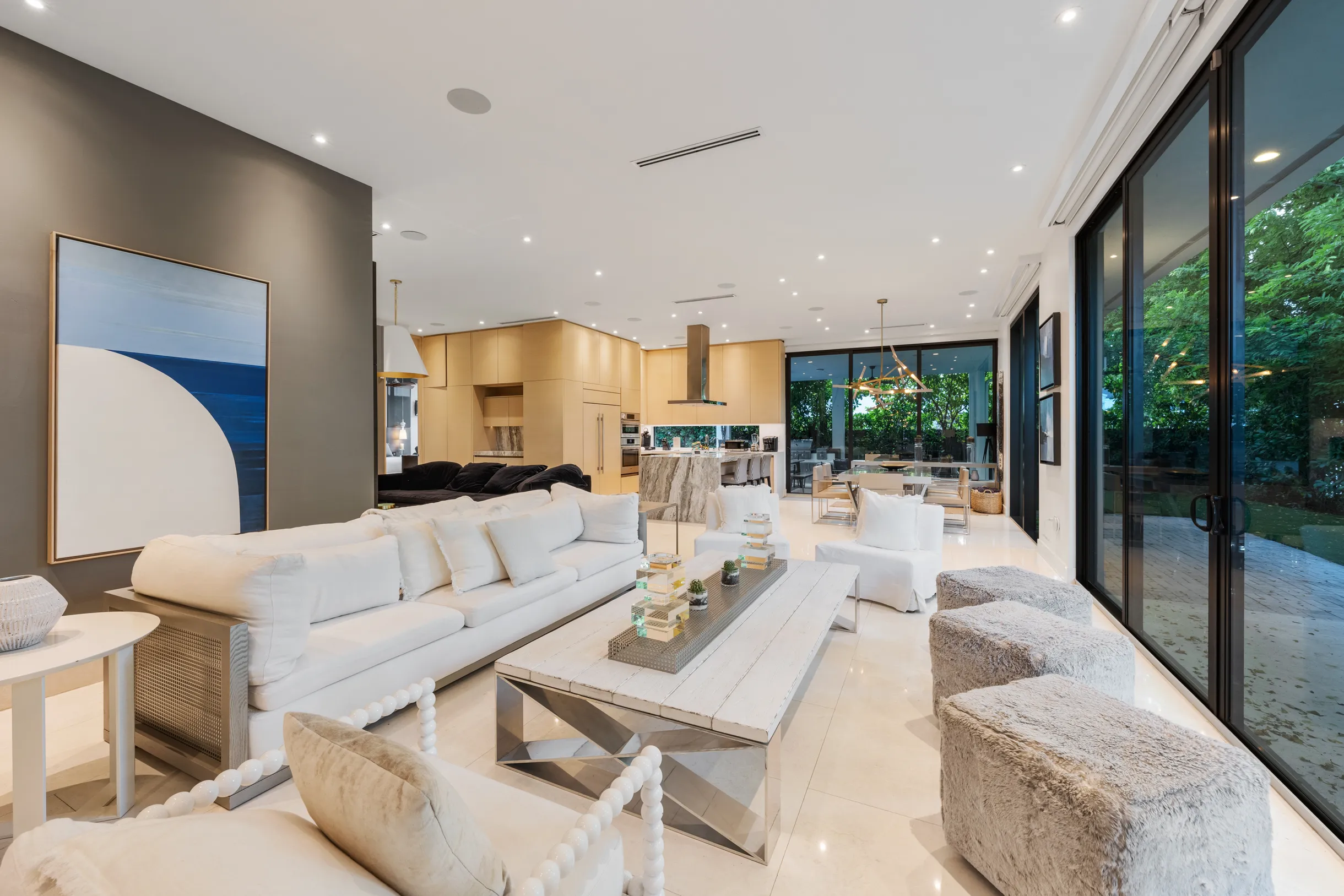 Wander District Palms #3