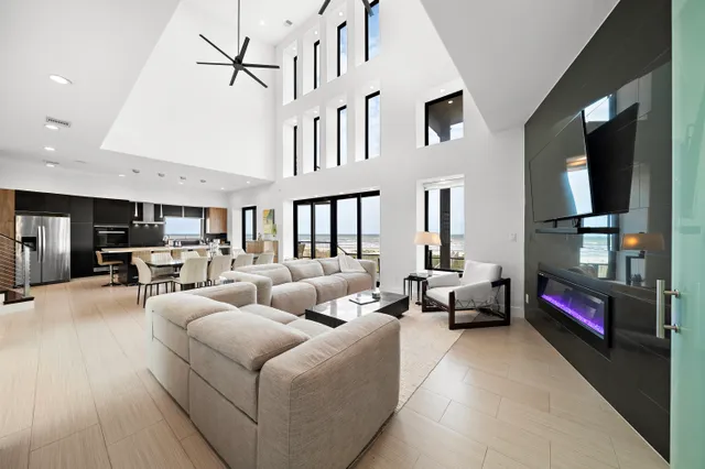 Wander Galveston Beach