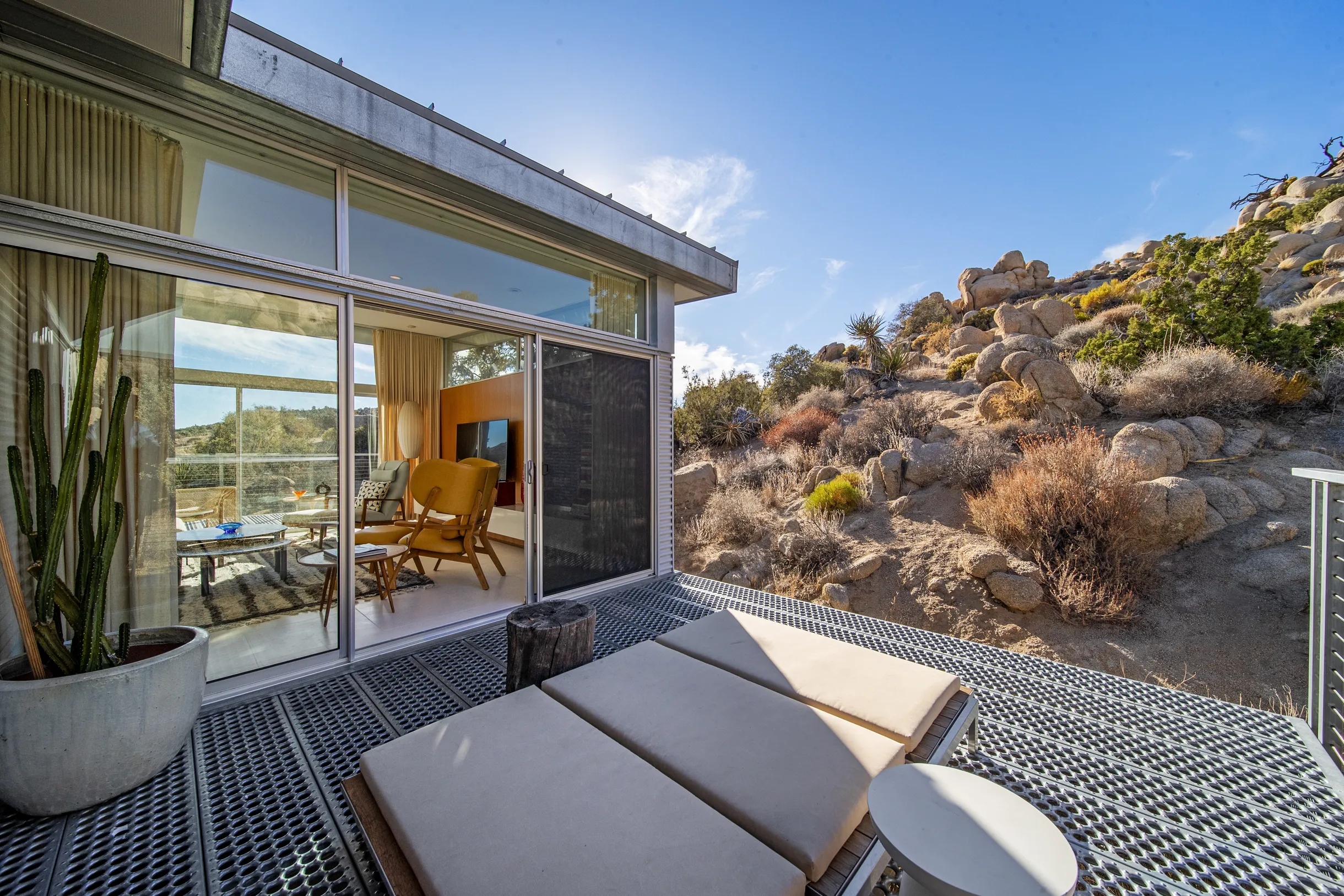 Wander Yucca Valley #54