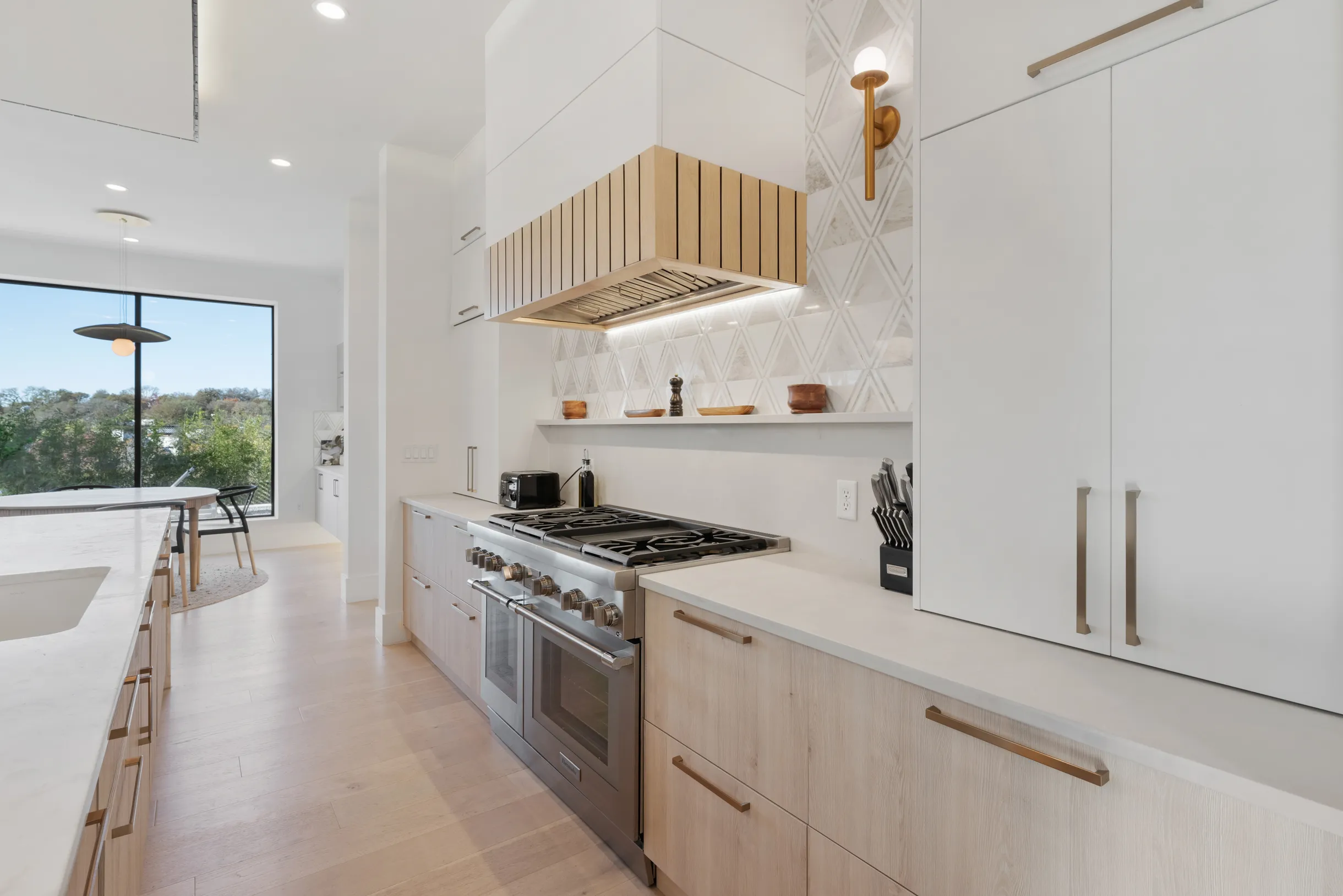 Wander Austin Oakhaven #26