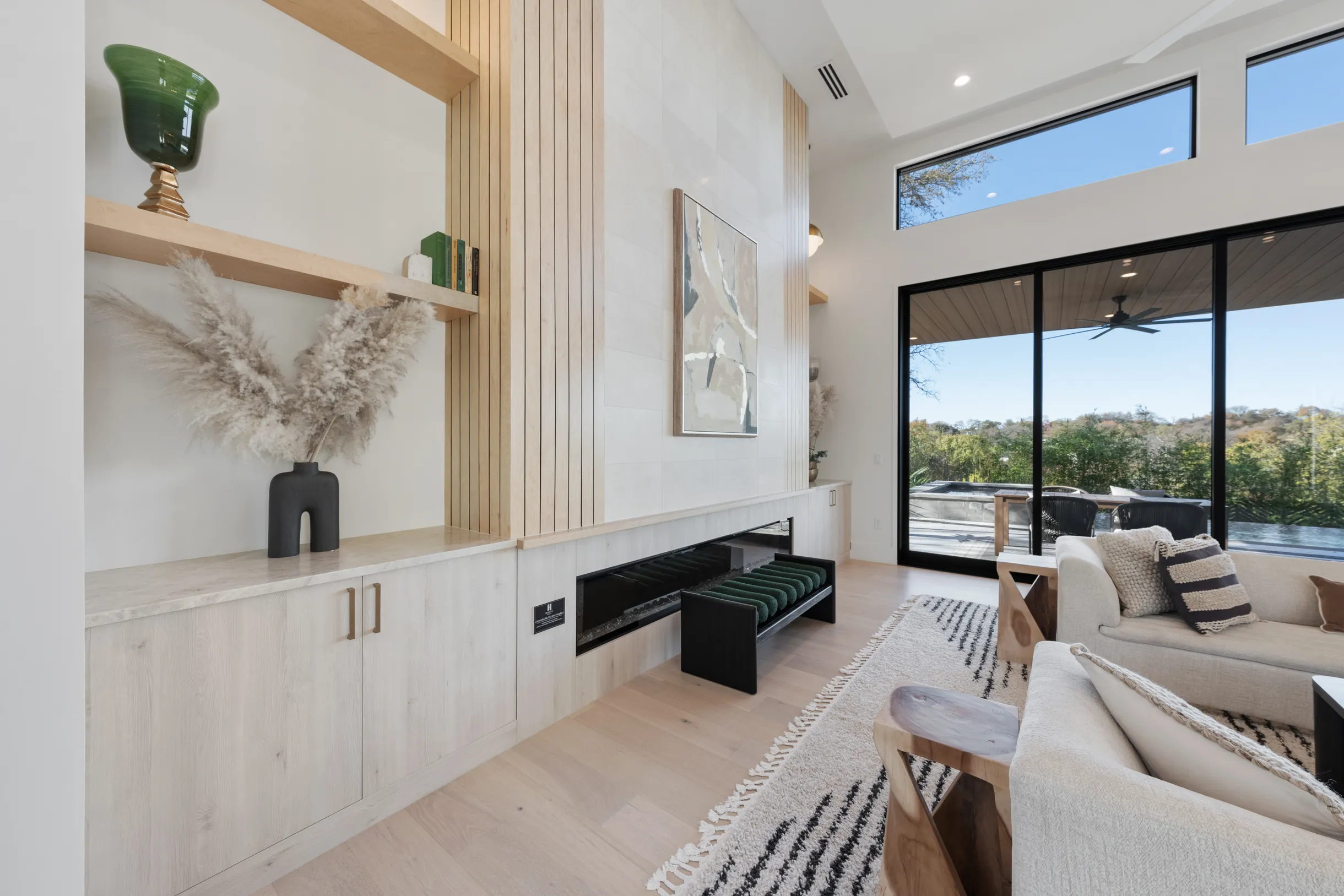 Wander Austin Oakhaven #63