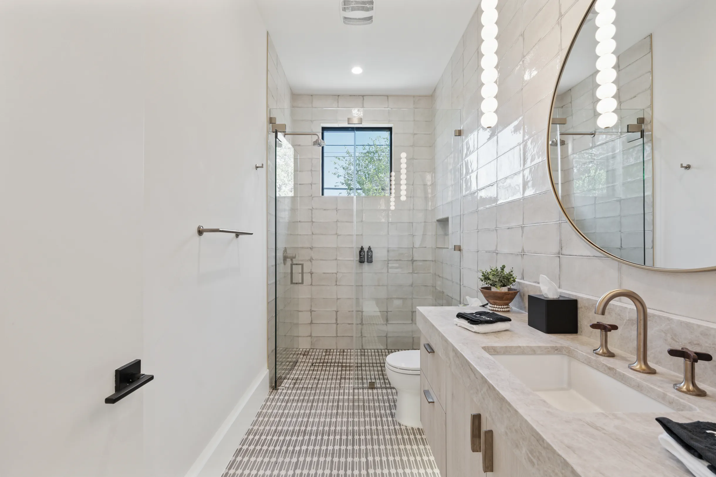 Wander Austin Oakhaven #29