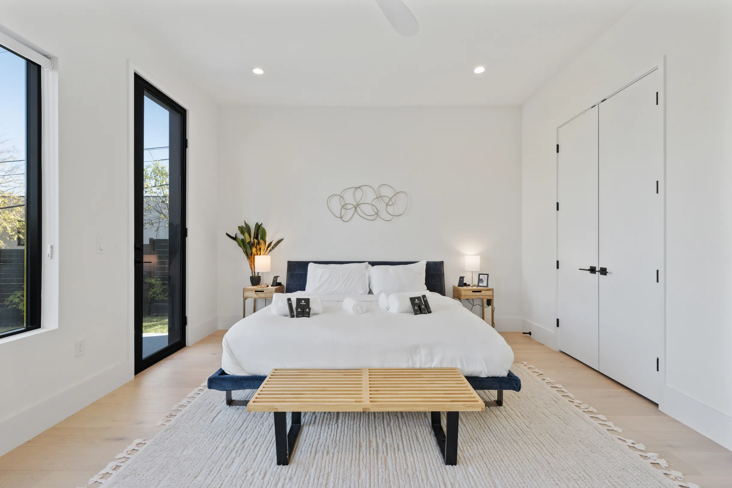 Wander Austin Oakhaven #30