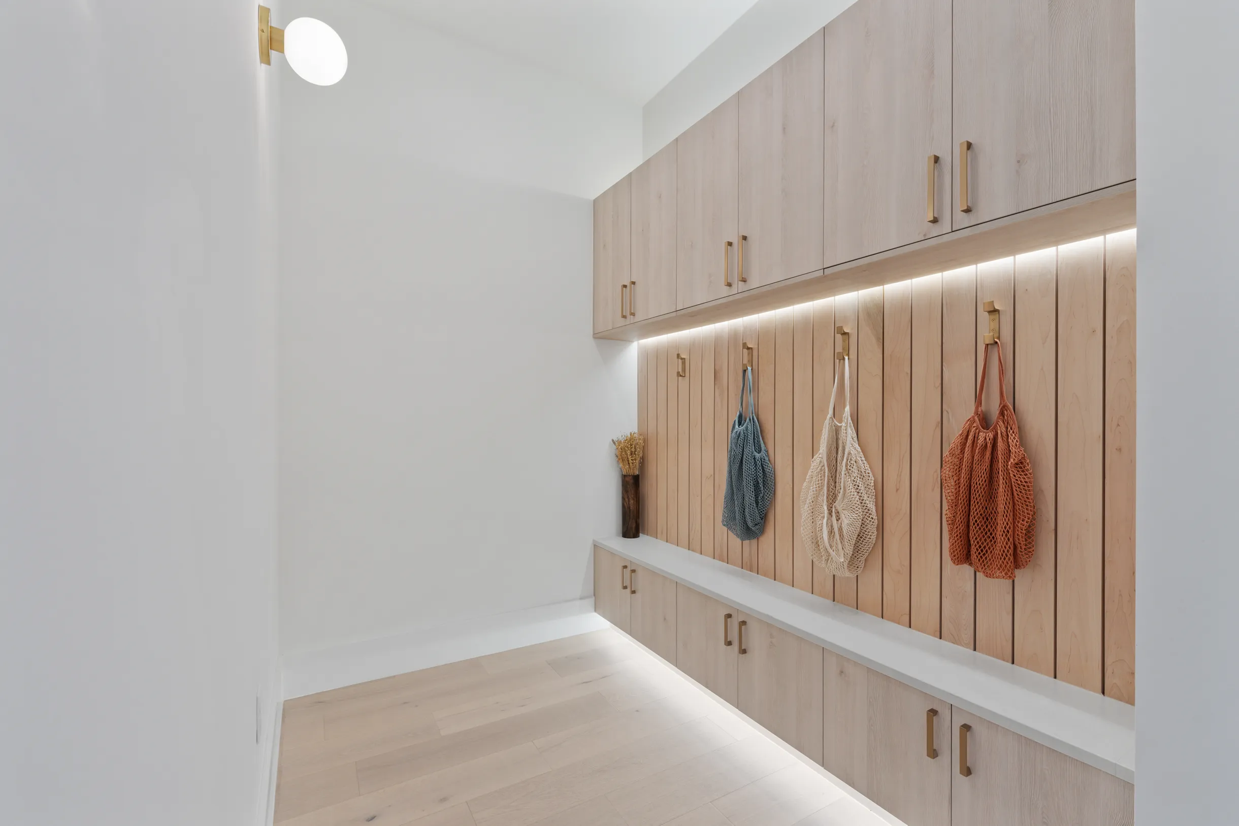 Wander Austin Oakhaven #12