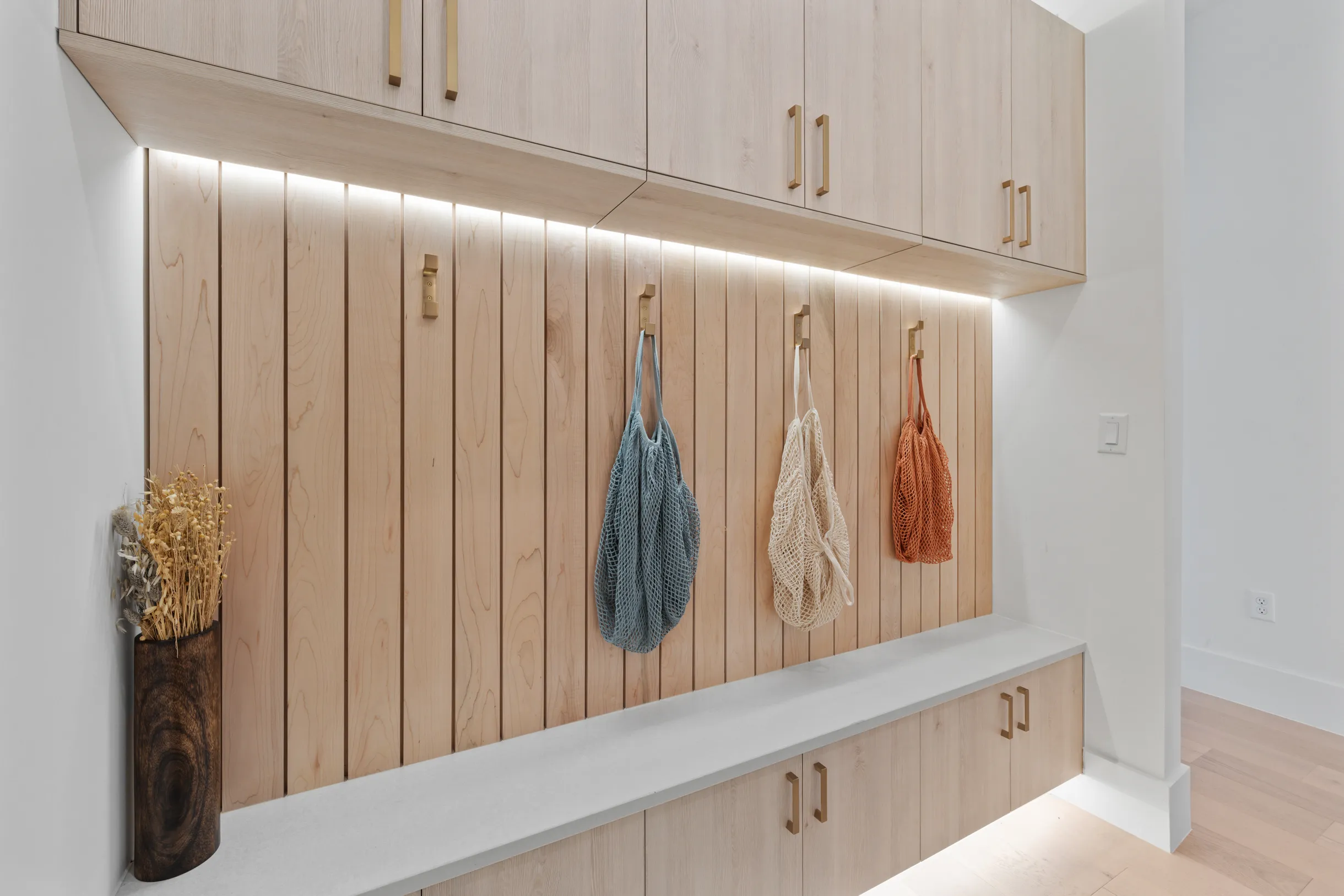 Wander Austin Oakhaven #32