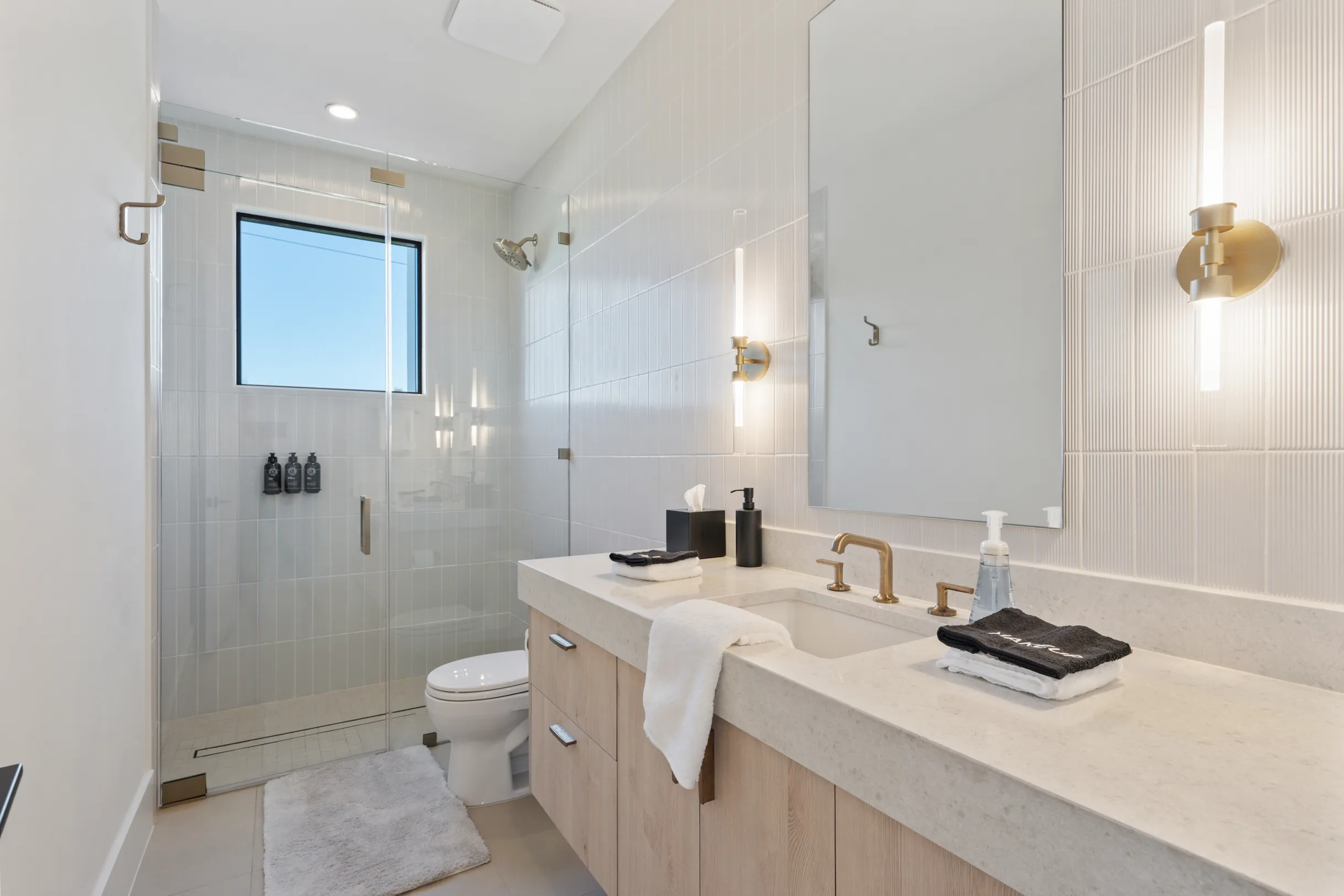 Wander Austin Oakhaven #16