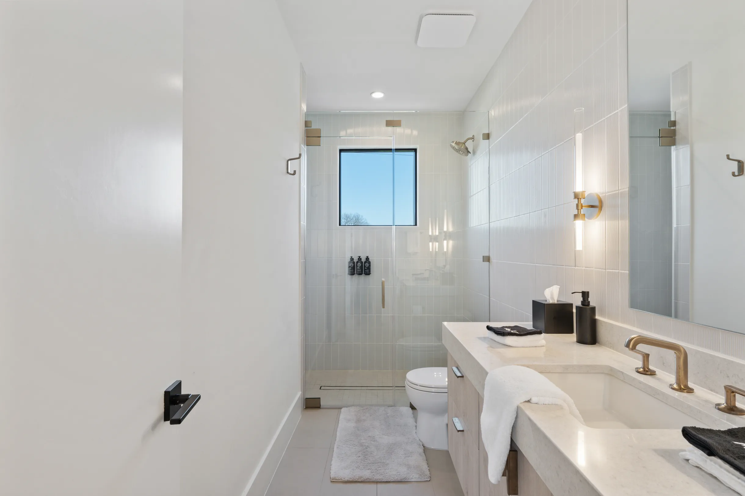 Wander Austin Oakhaven #52