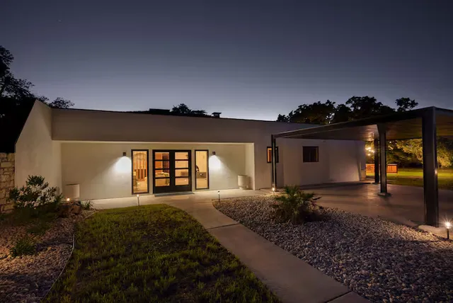 Wander Driftwood Springs