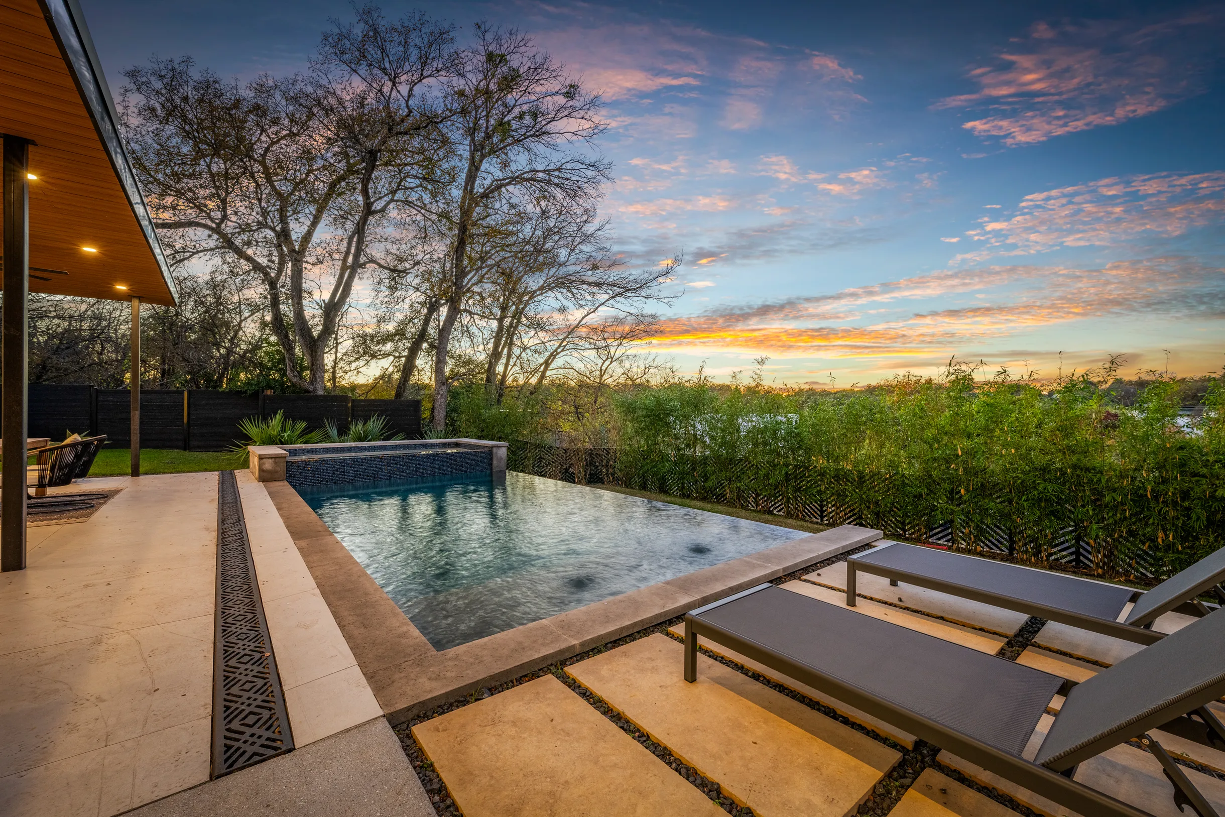 Wander Austin Oakhaven #83