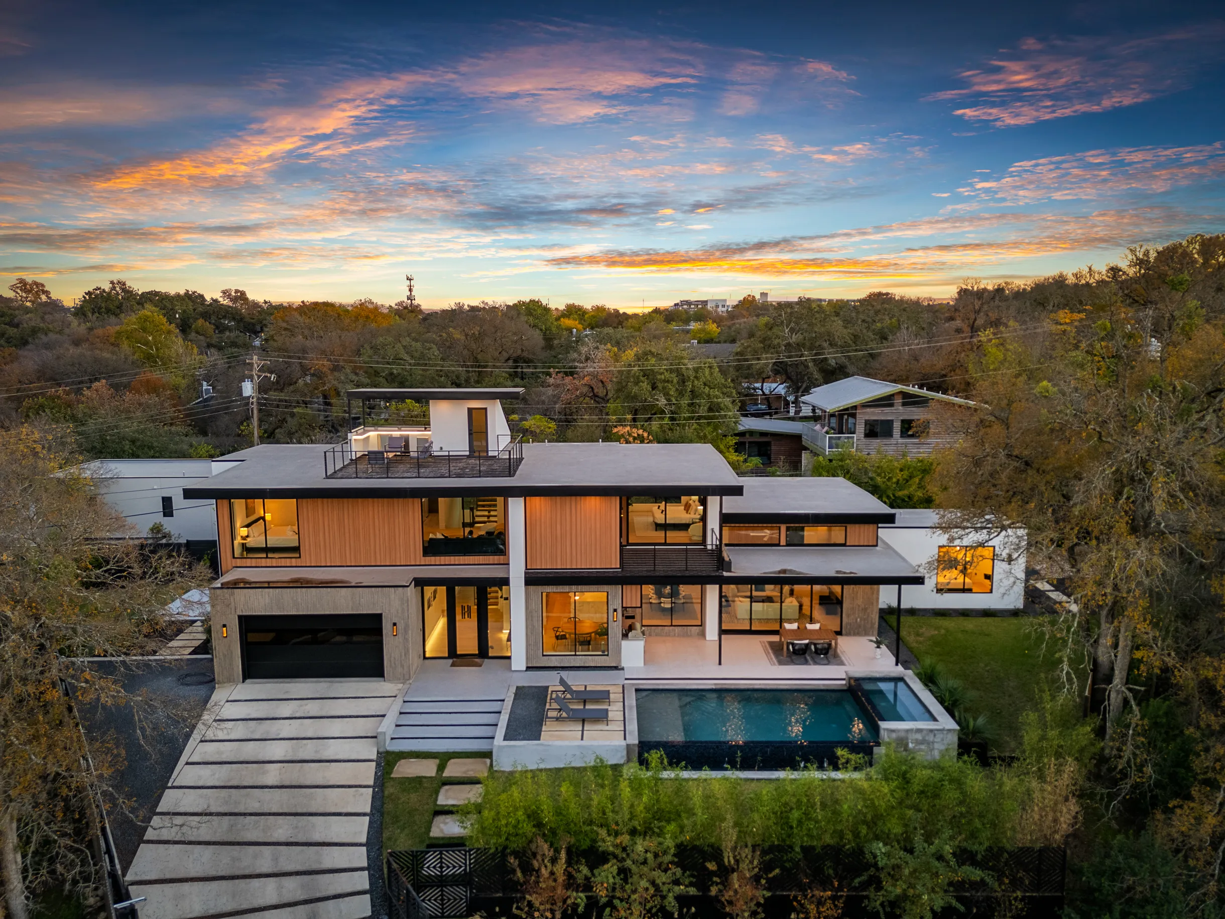 Wander Austin Oakhaven #60