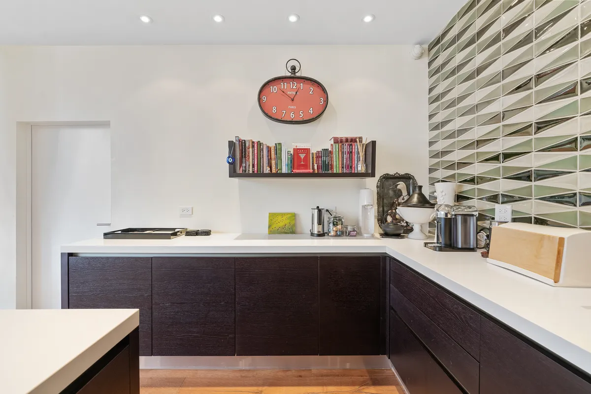 Kitchen - Image 3