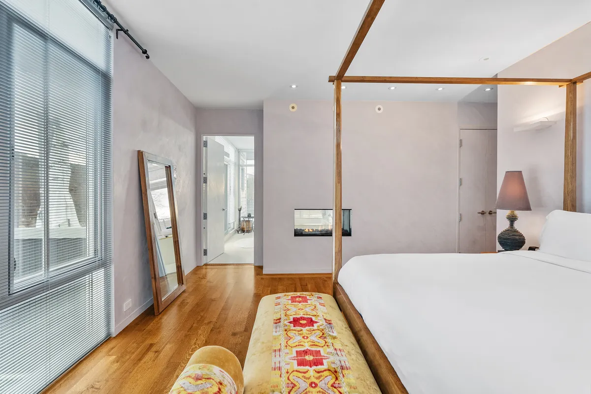 Bedroom 1 - Image 4