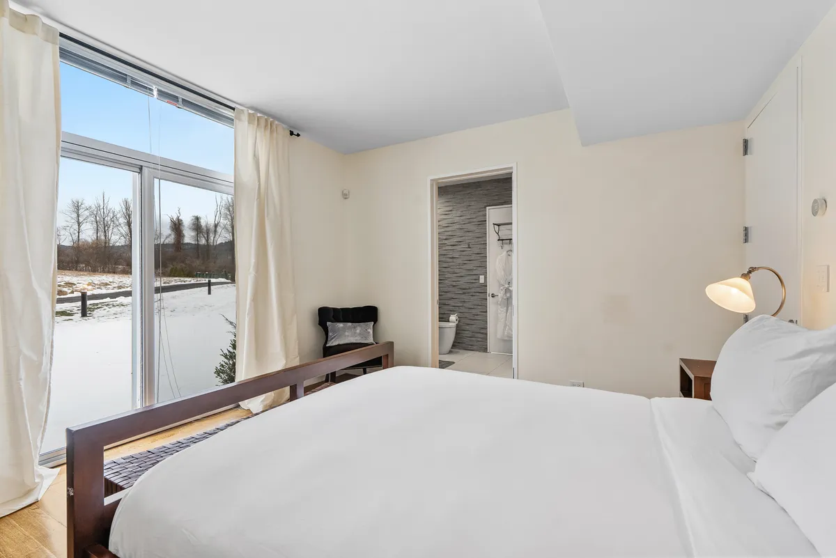 Bedroom 3 - Image 3