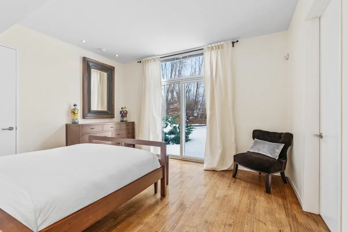 Bedroom 3 - Image 2