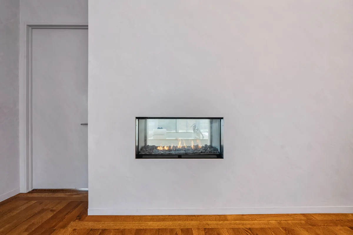 Bedroom 1 - Image 3