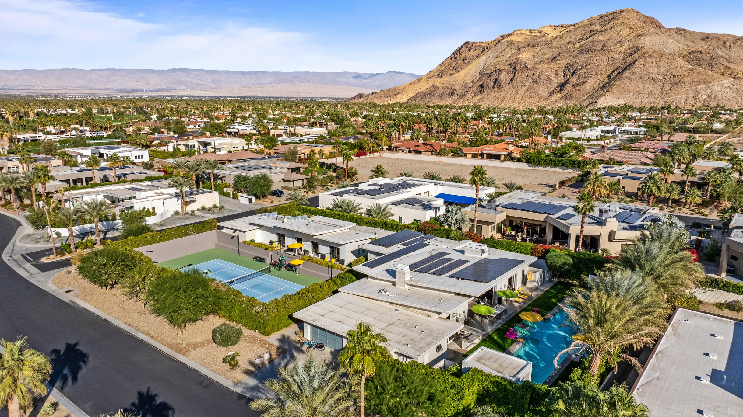 Wander Five Palms #107