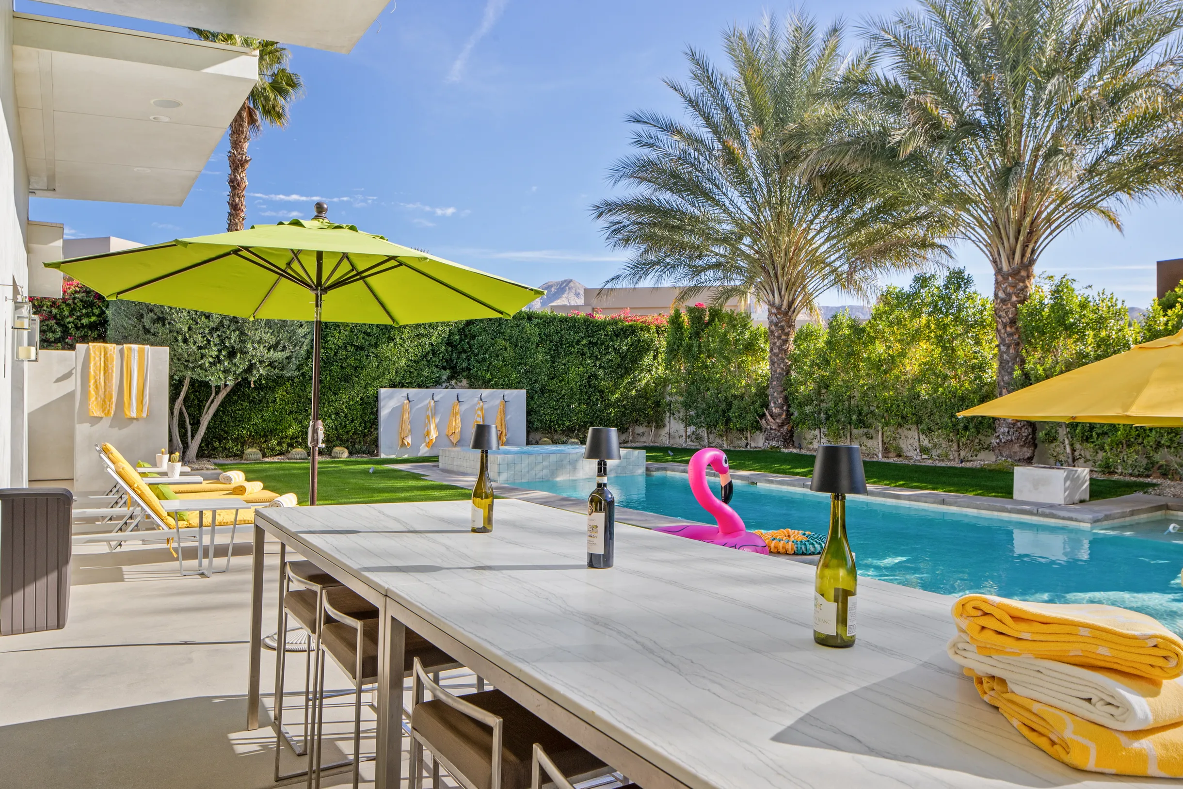 Wander Five Palms #106