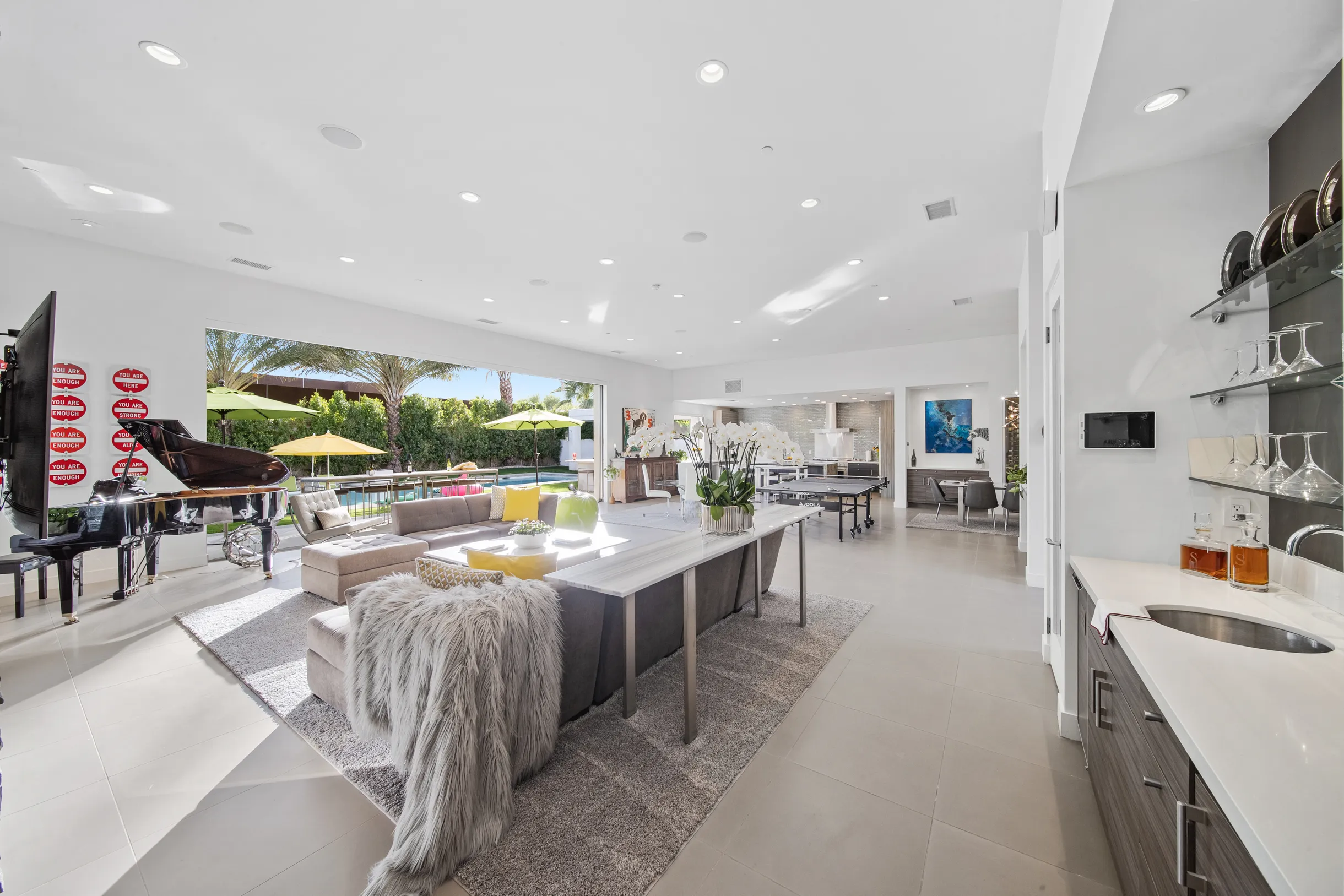 Wander Five Palms #5