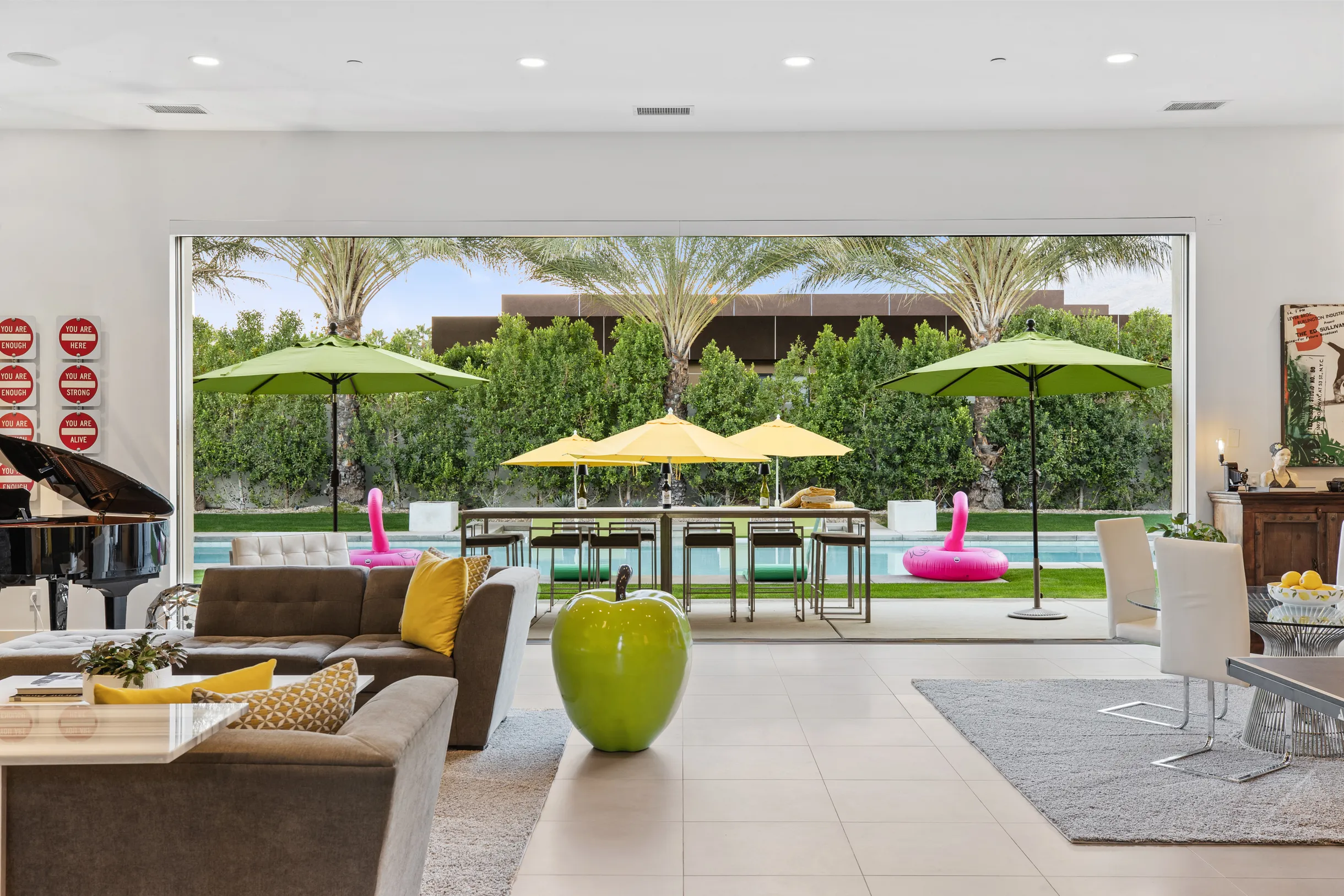 Wander Five Palms #72