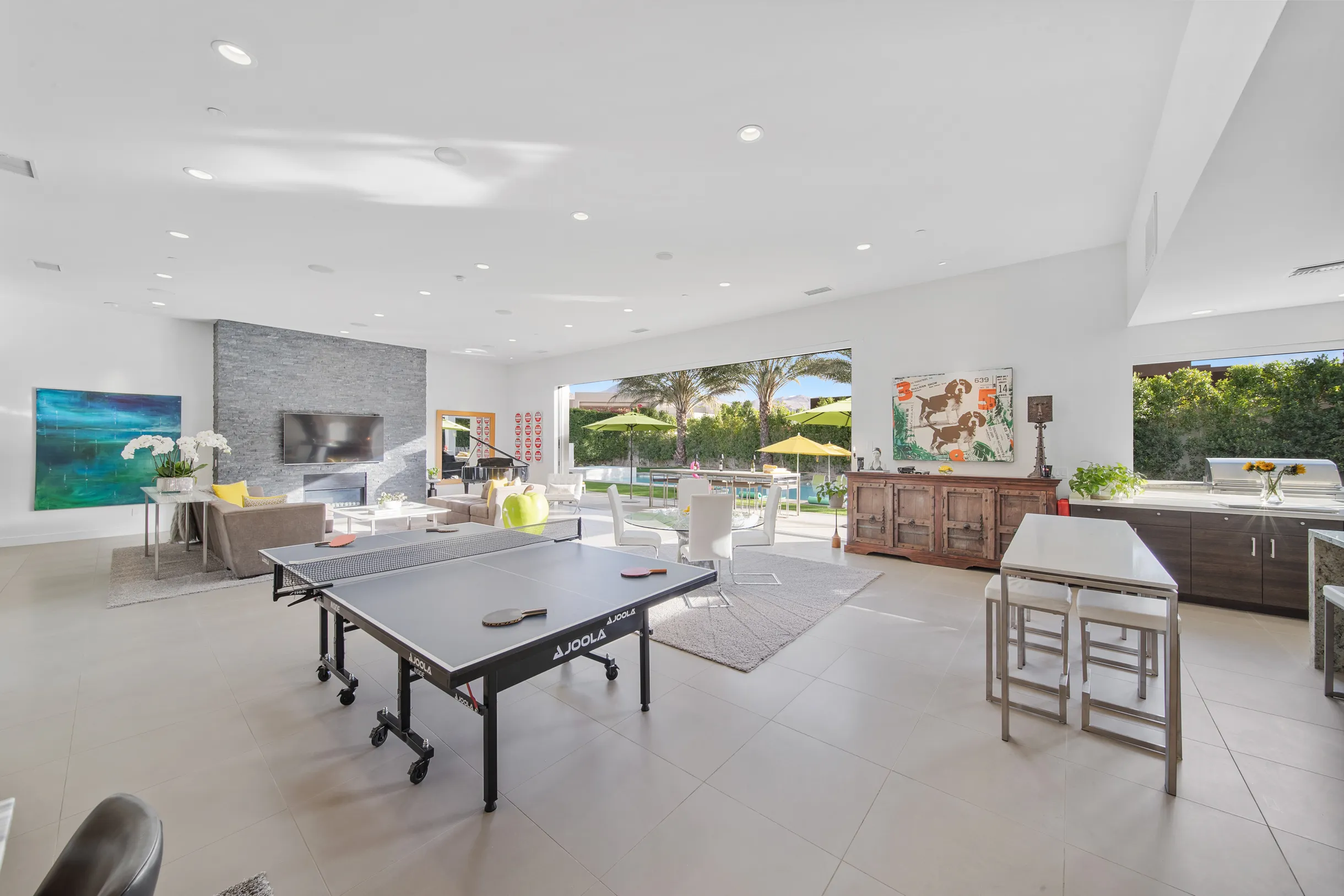 Wander Five Palms #107