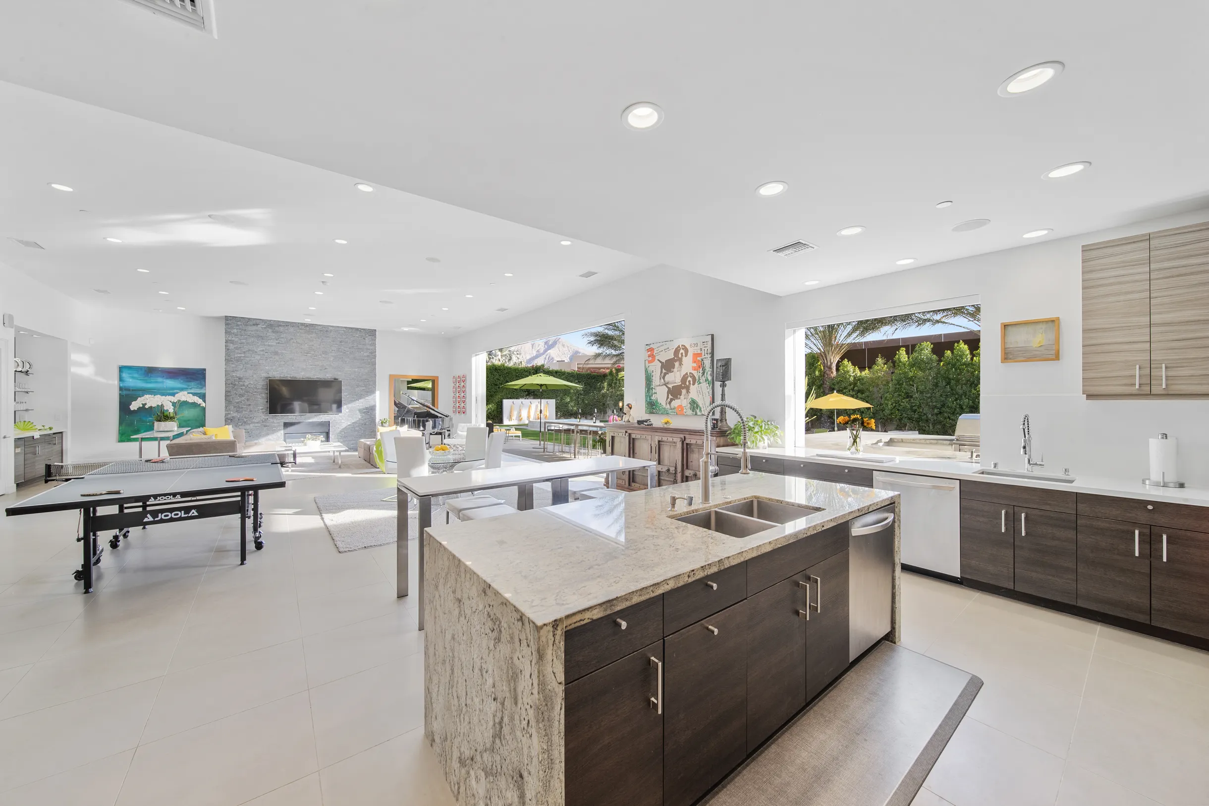 Wander Five Palms #115