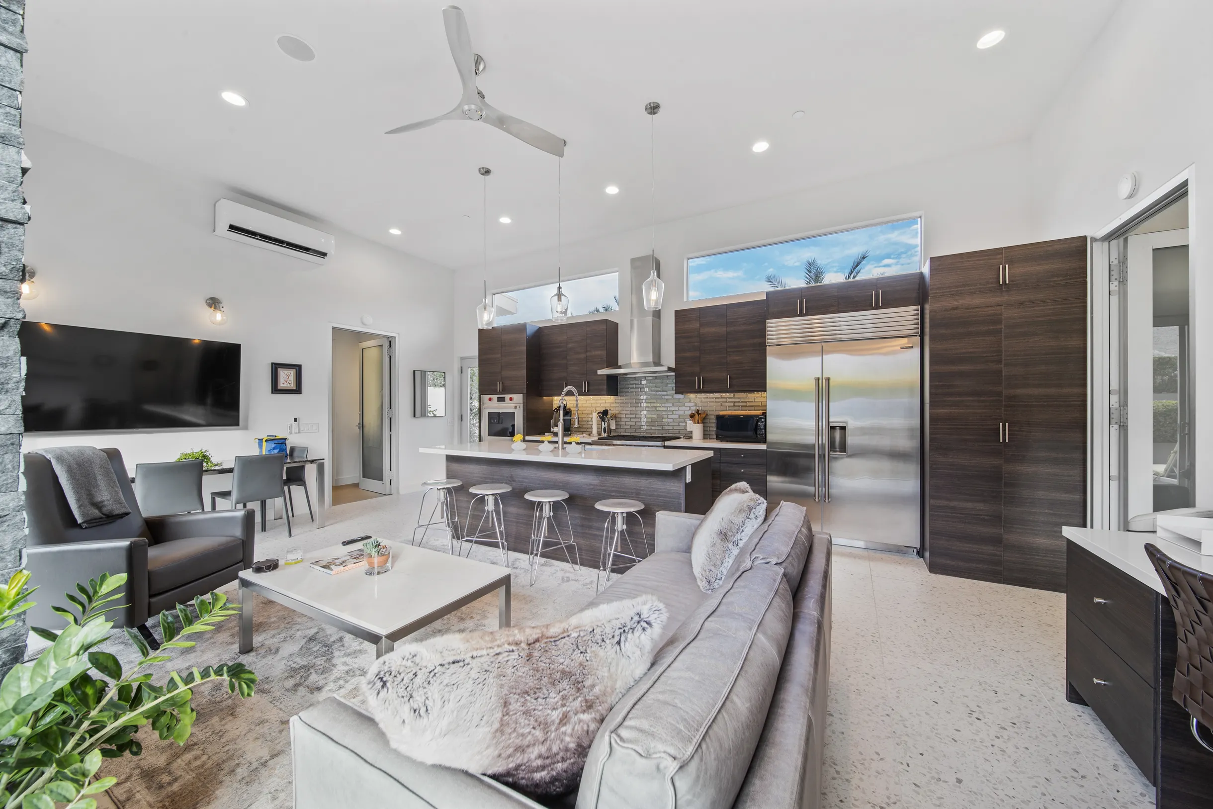 Wander Five Palms #32