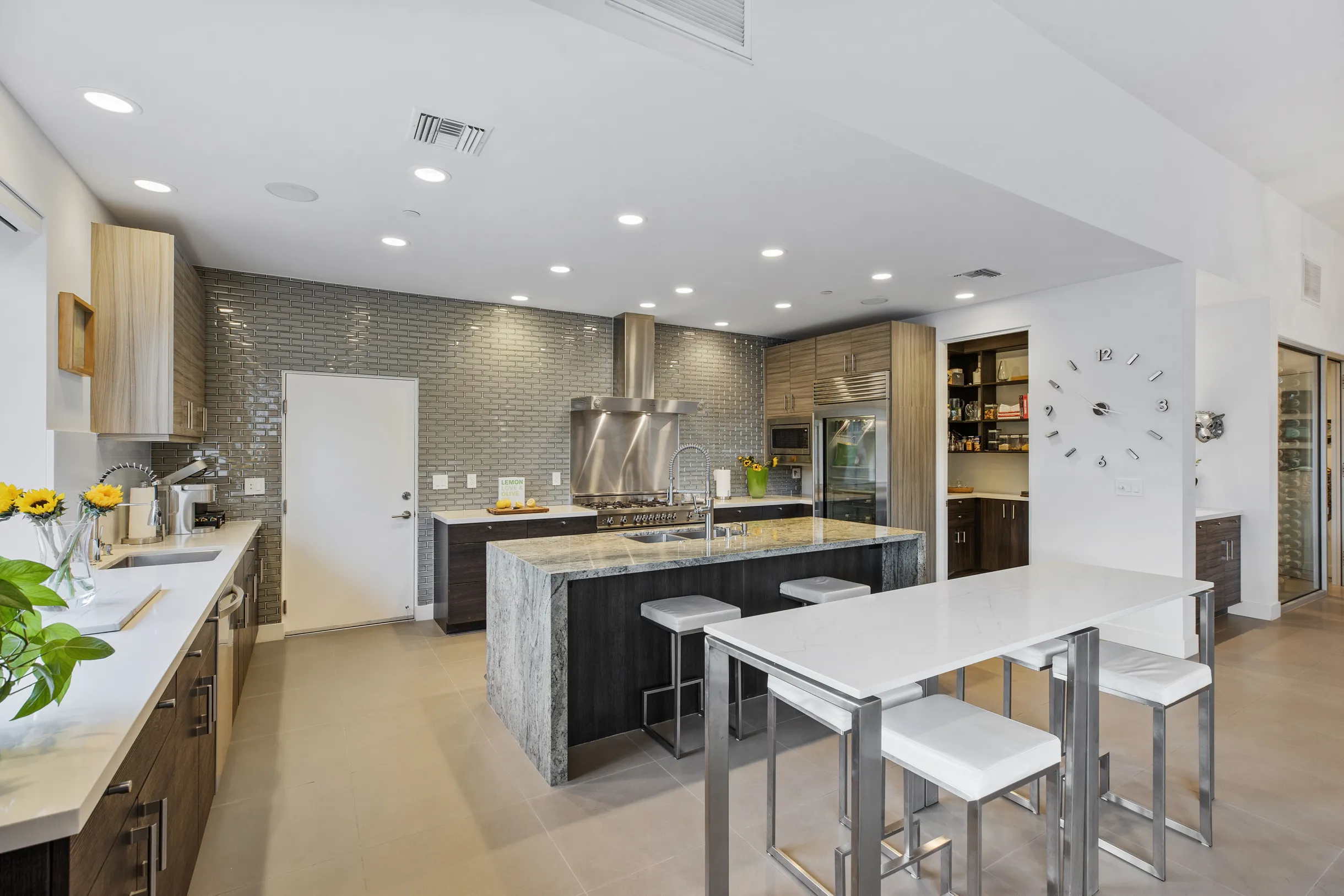 Wander Five Palms #7