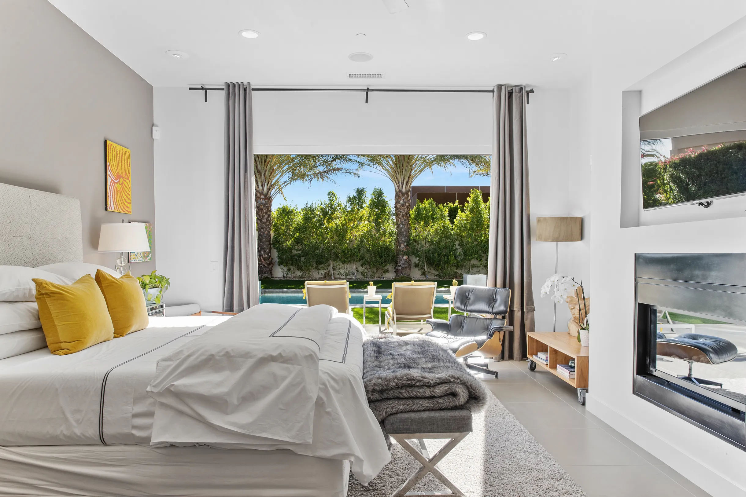 Wander Five Palms #102