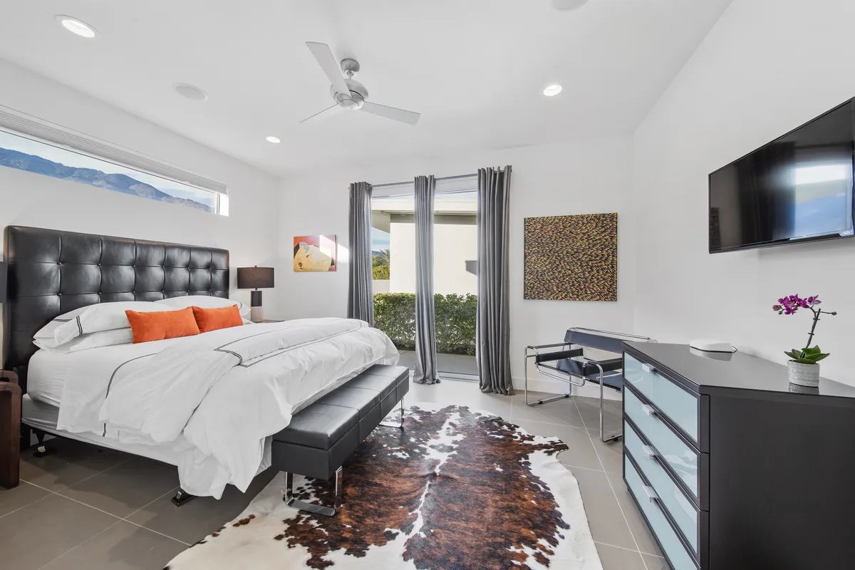 Bedroom 3 image