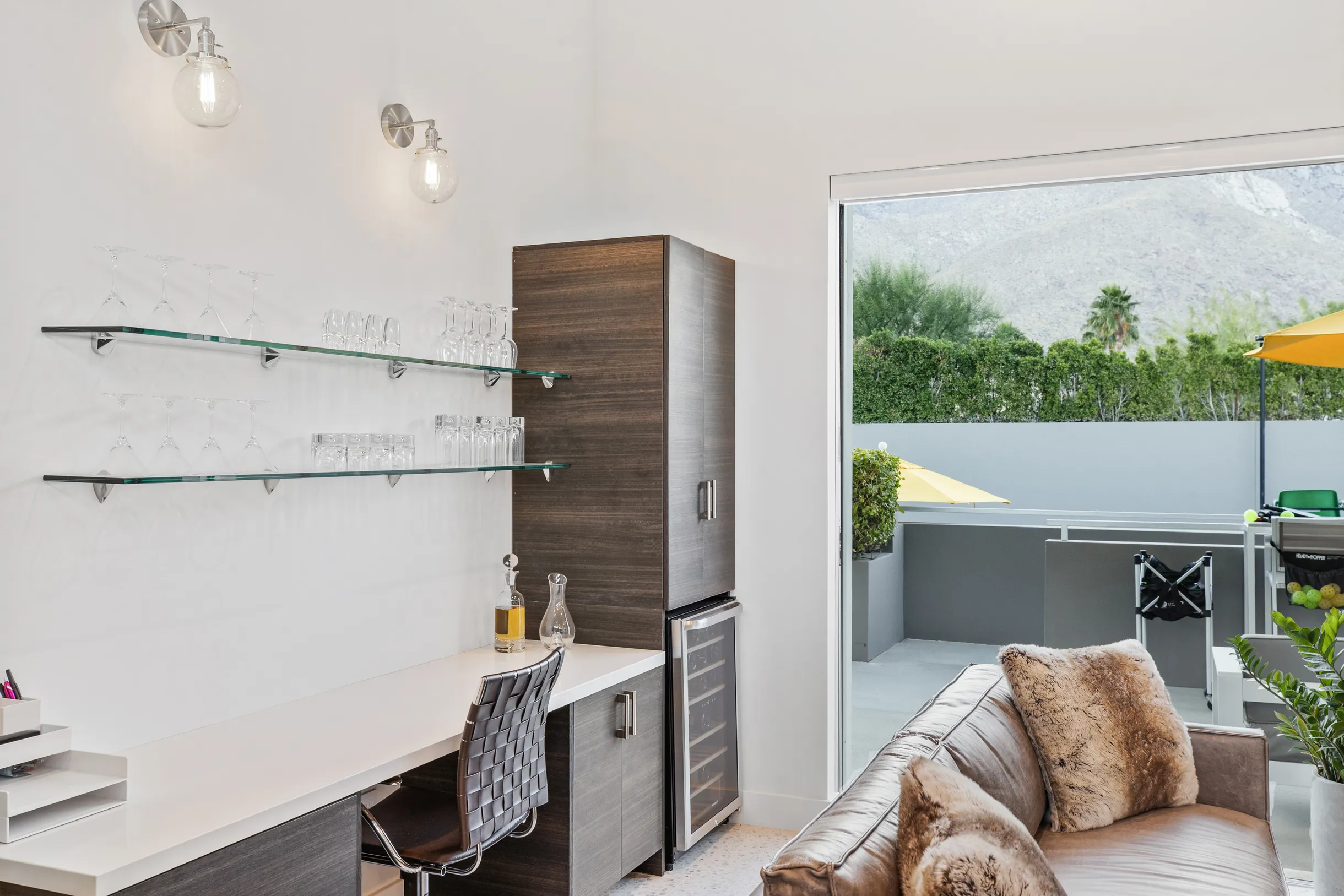 Wander Five Palms #65