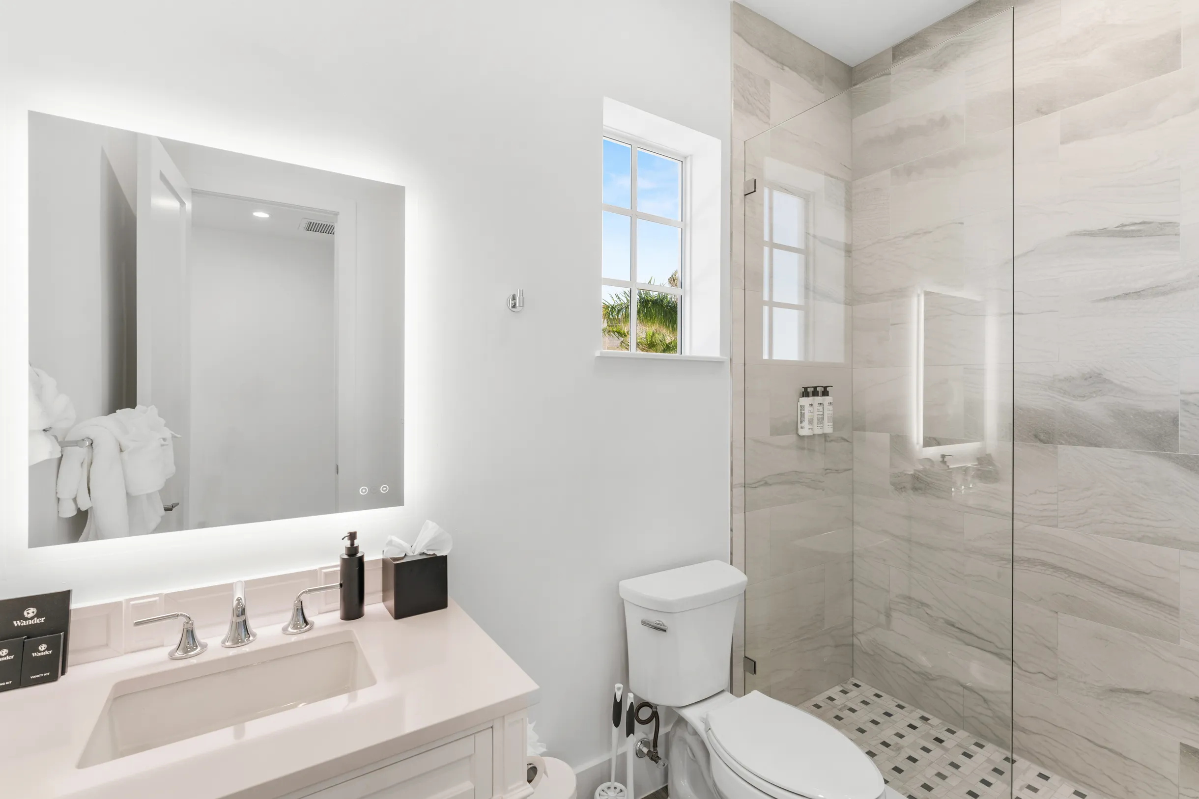 Wander Marathon Key #10