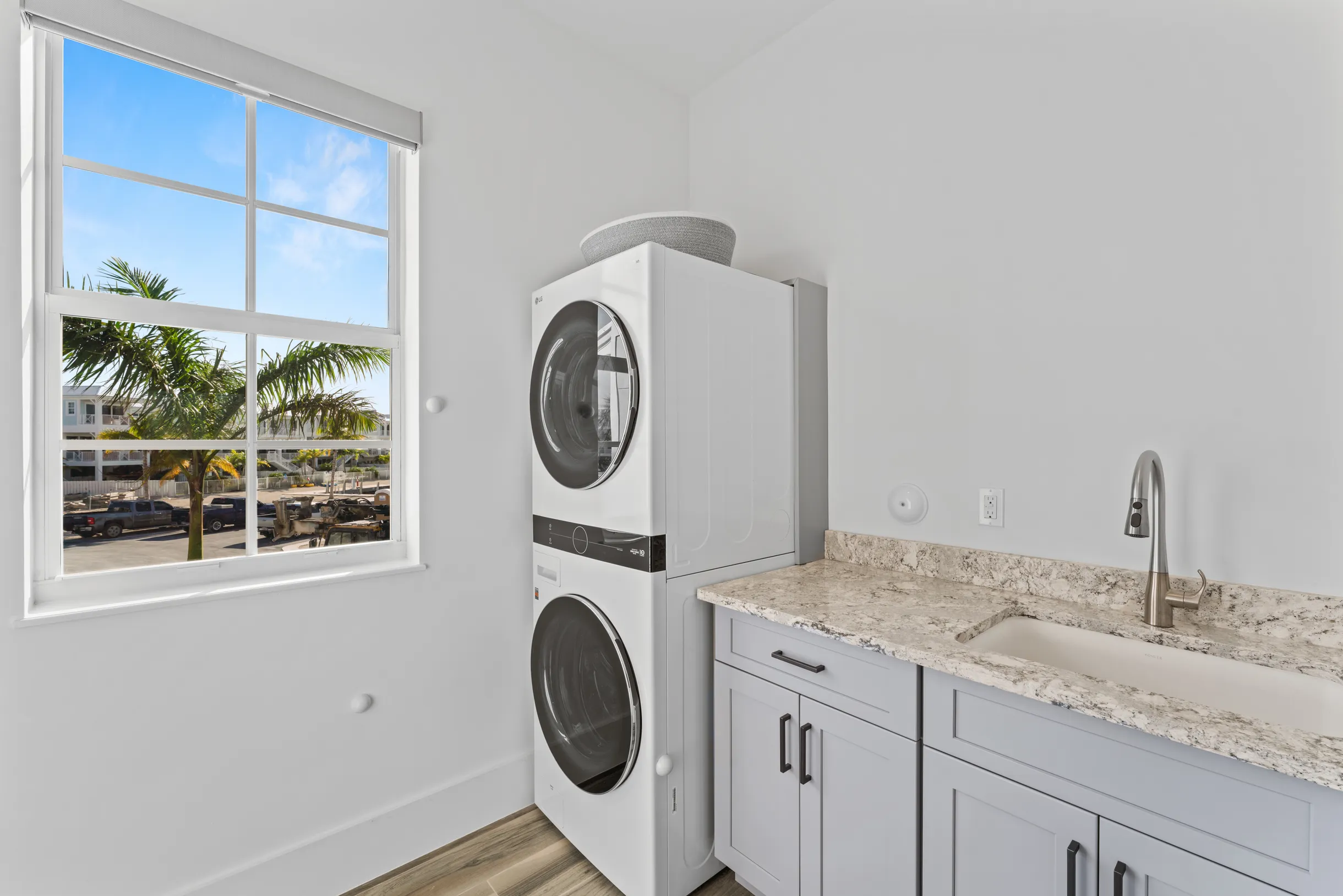 Wander Marathon Key #16