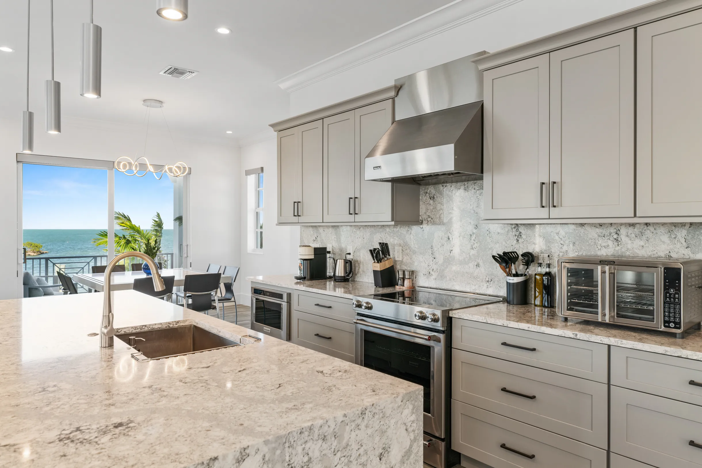 Wander Marathon Key #33