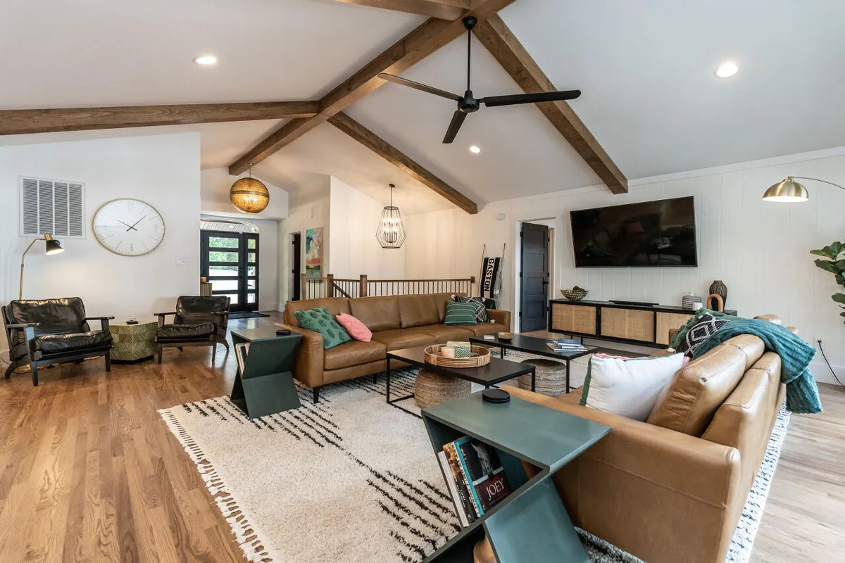 Wander Gaston Lakefront #22