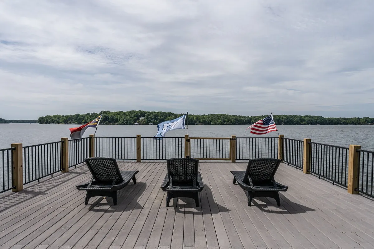 Wander Gaston Lakefront #39