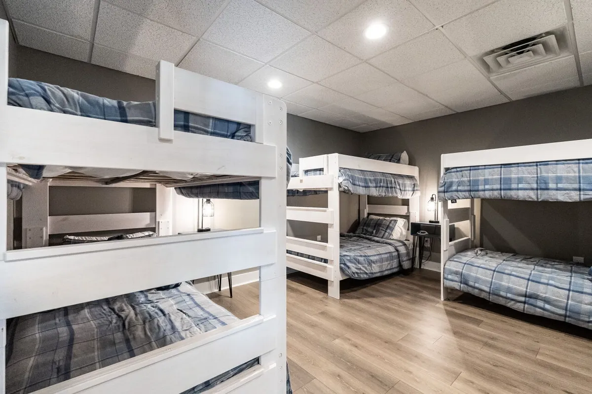 Wander Gaston Lakefront #34