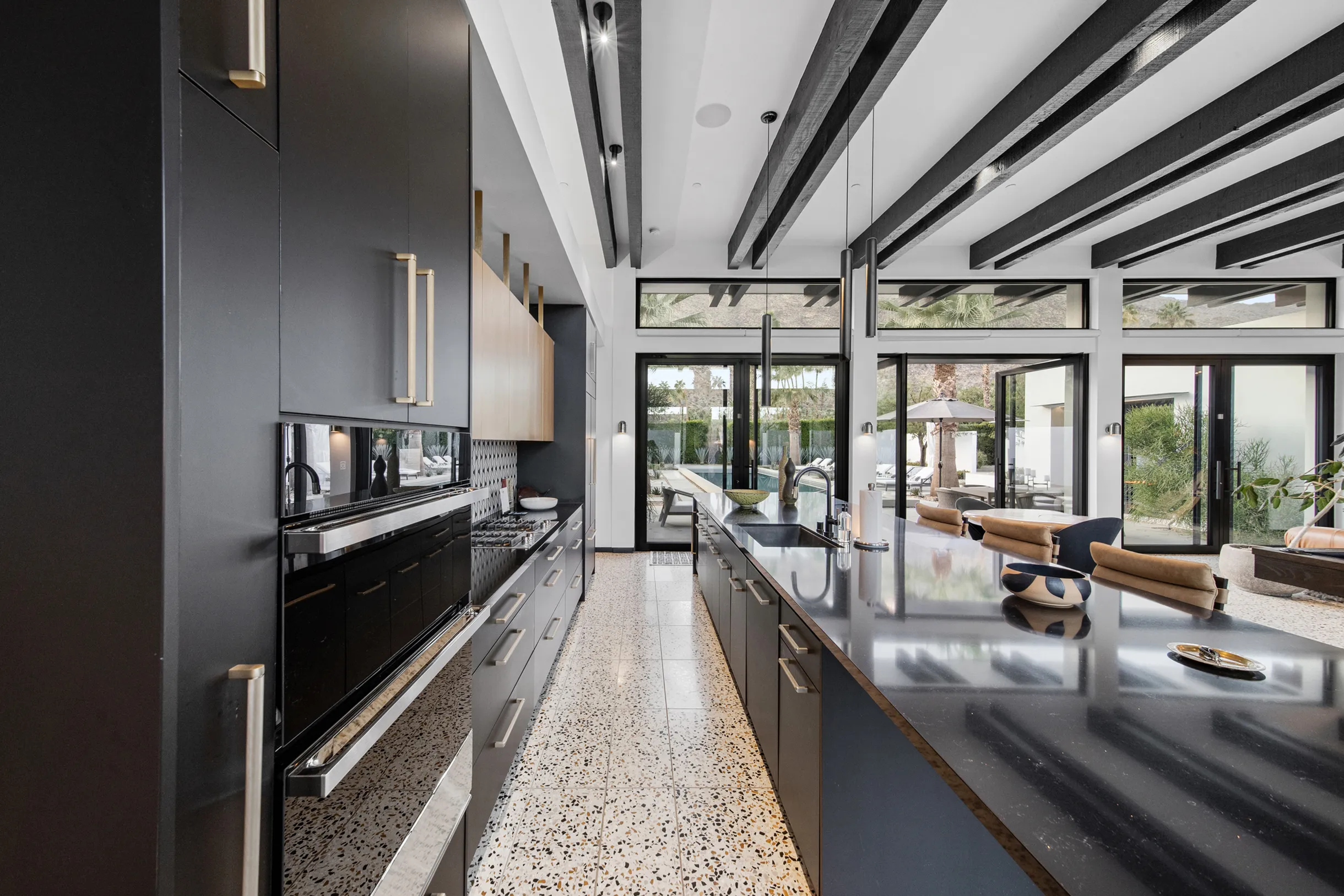 Wander Palm Springs Mesa #13