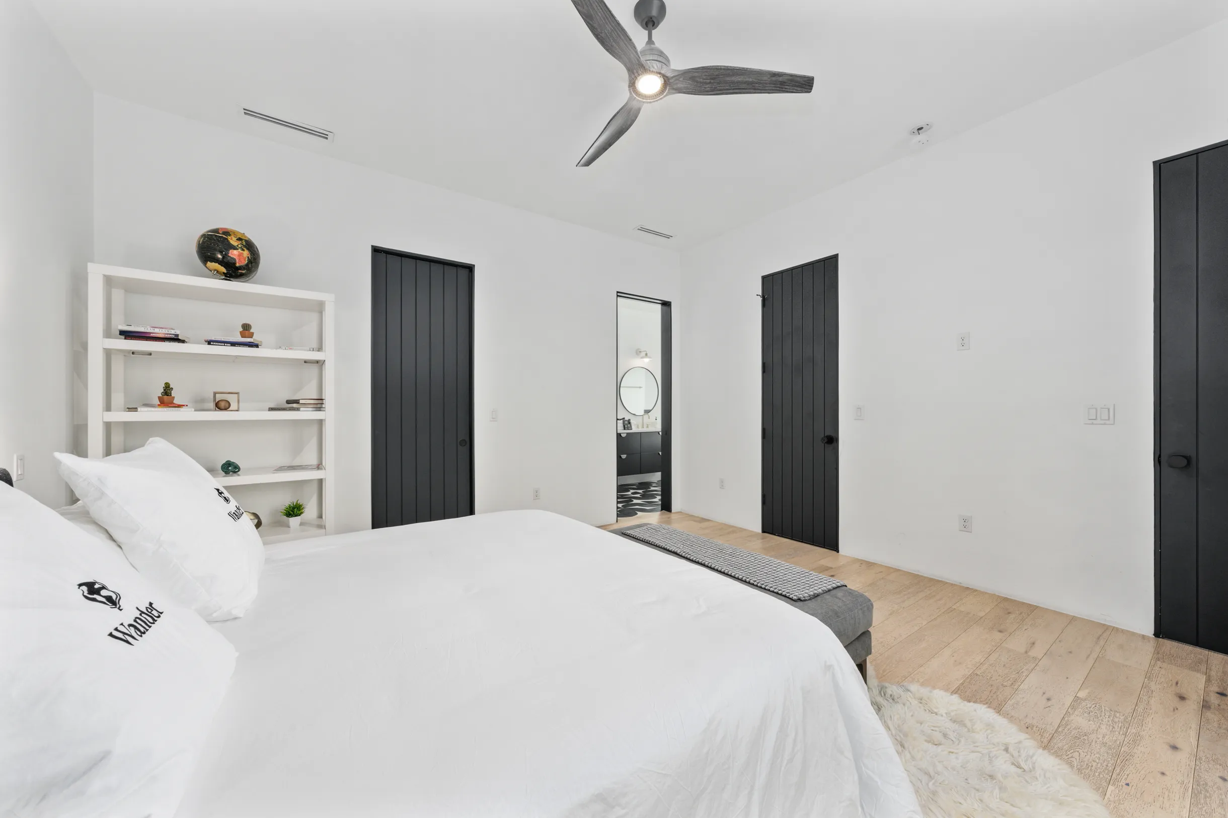 Wander Austin Oasis #36