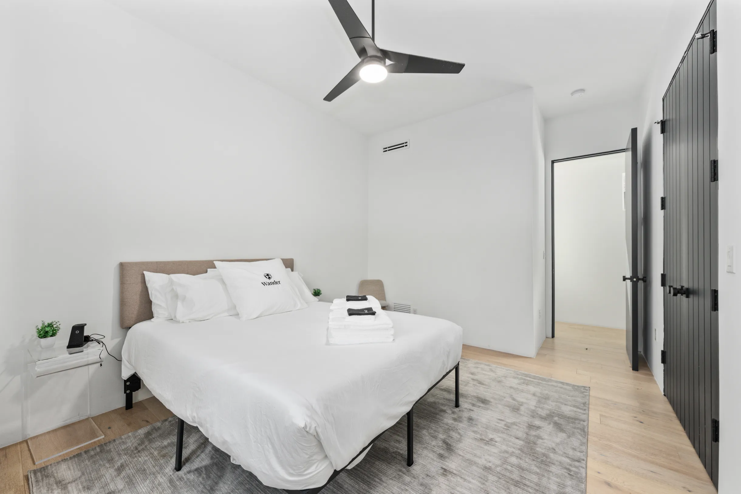 Wander Austin Oasis #49